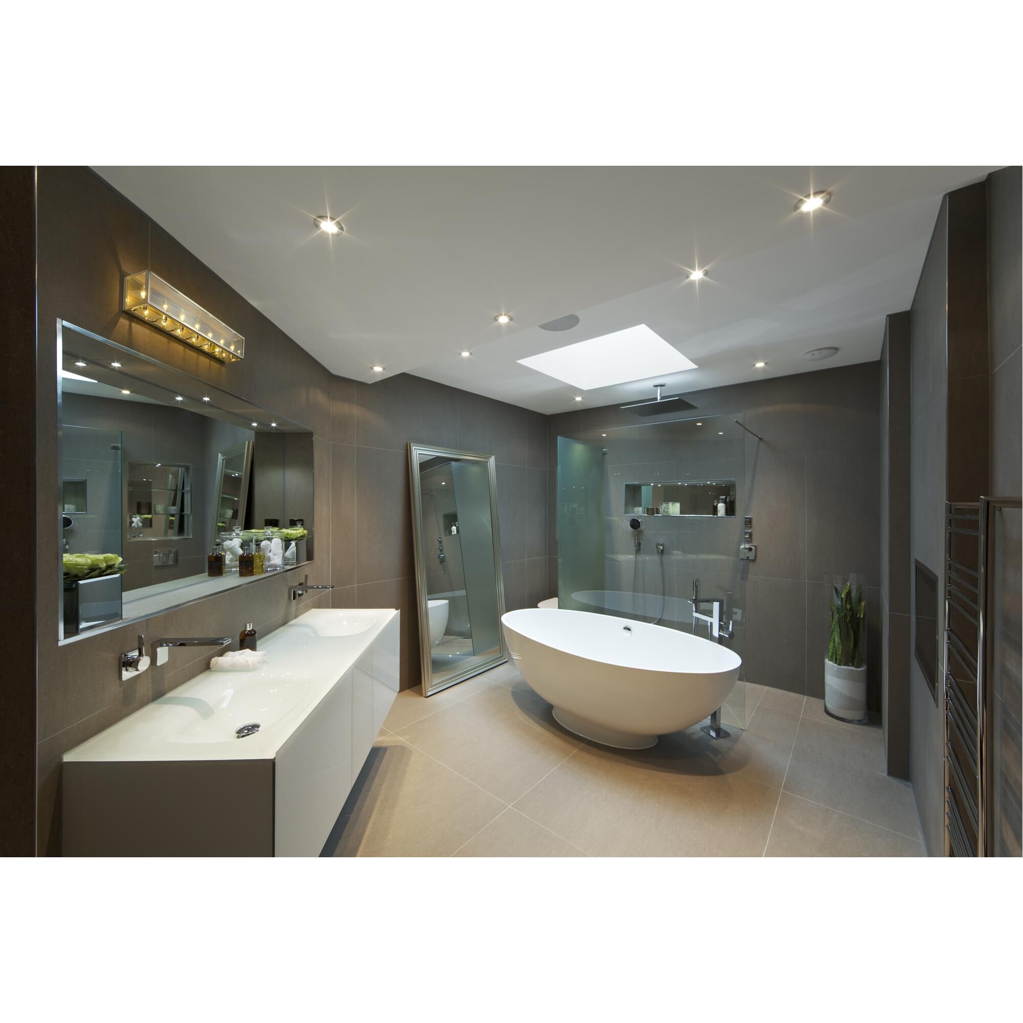 Shown in Chrome finish and Mirror glass and Mirror Glass shade