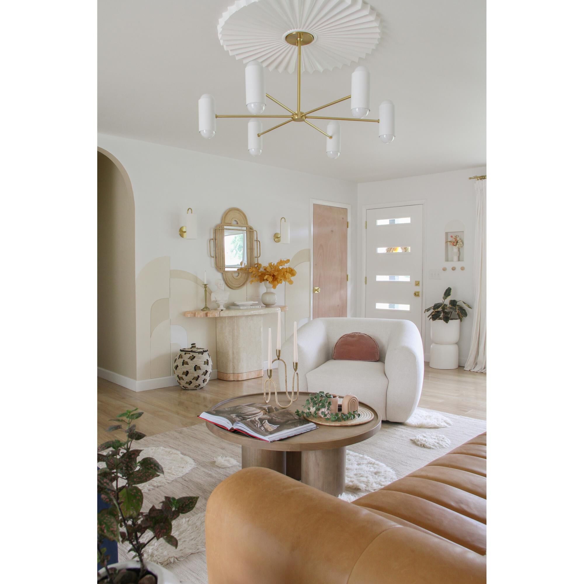 Shown in Aged Brass And Soft White Combo finish