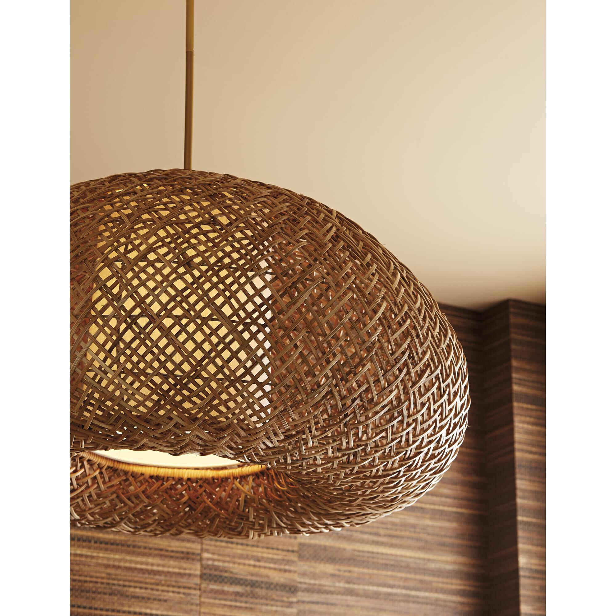 Shown in Natural finish and 0 shade