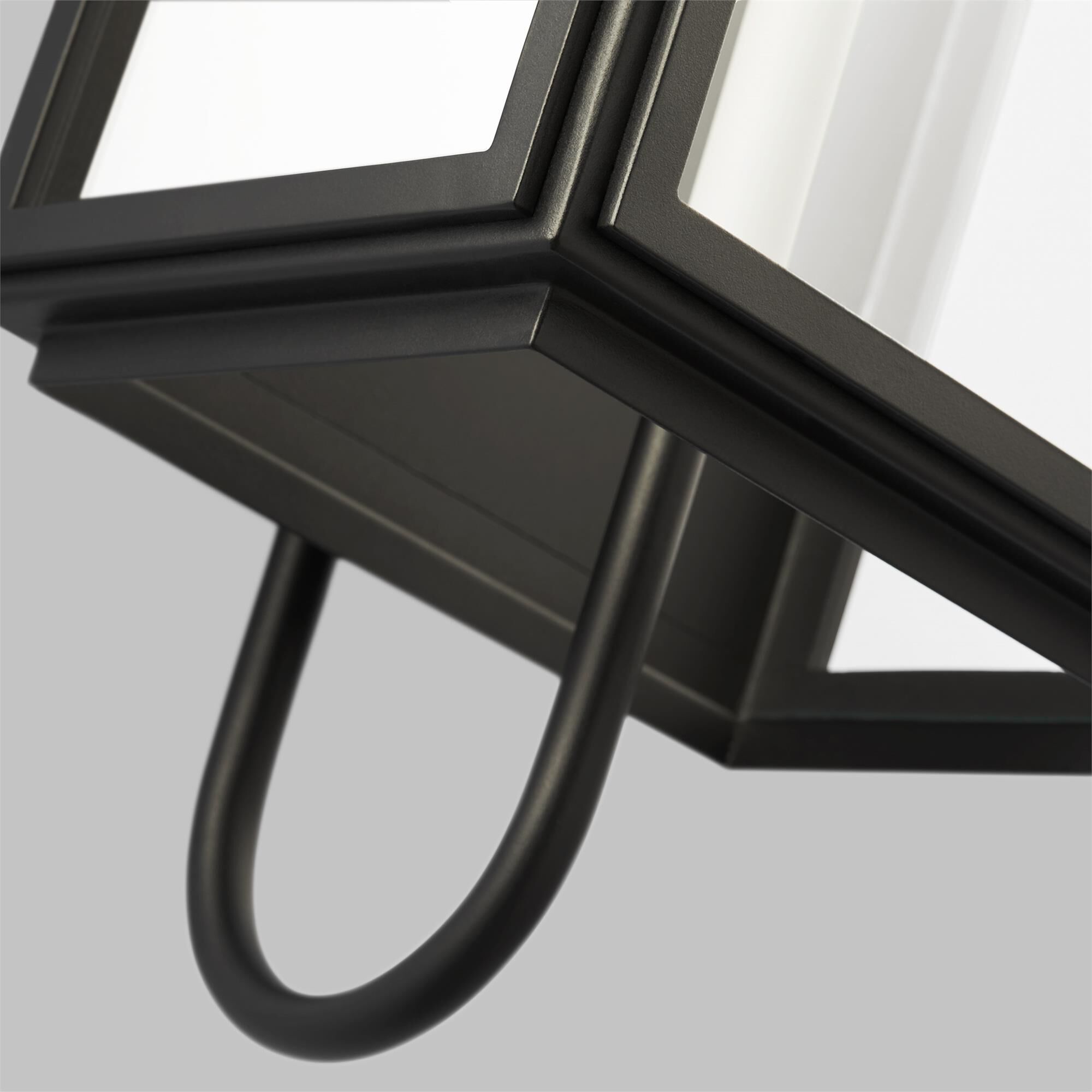 Shown in Textured Black finish and Clear Glass Panels shade