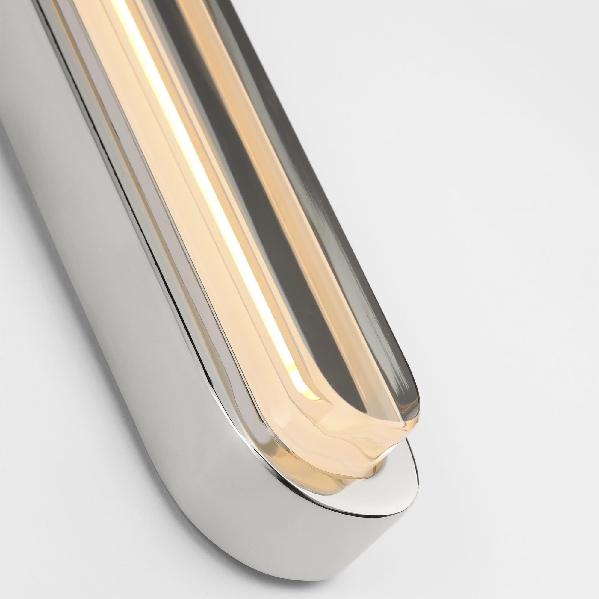 Shown in Polished Nickel finish and Clear Crystal glass
