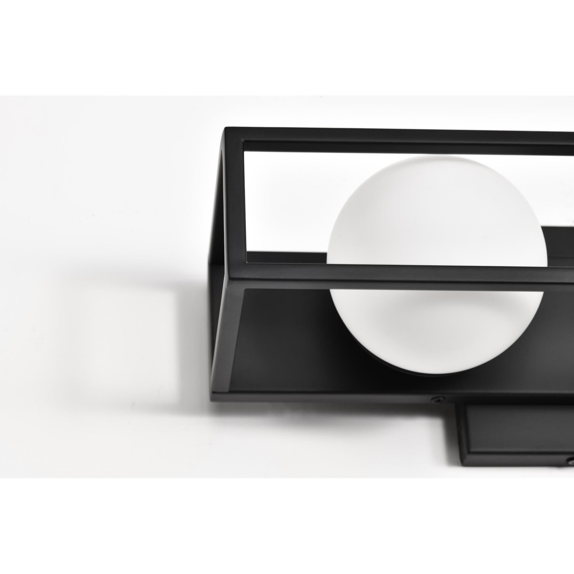 Shown in Matte Black finish and Frost glass