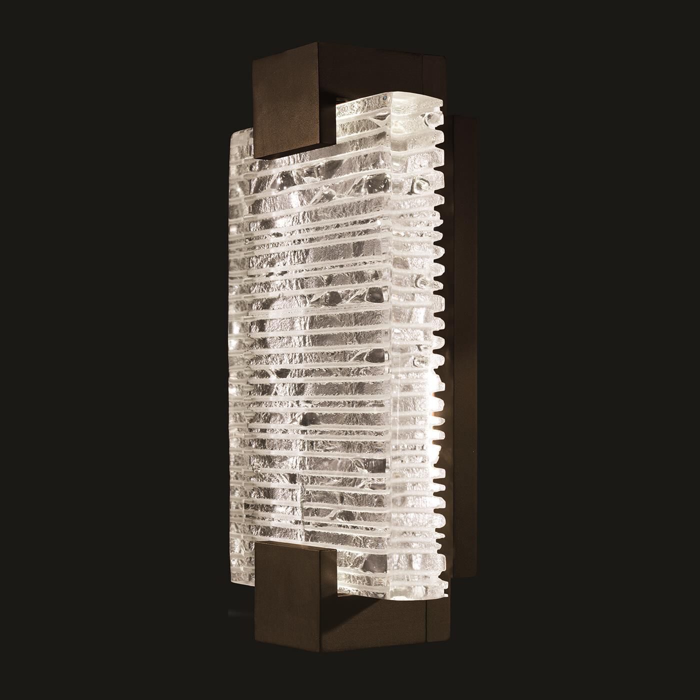 Shown in Bronze finish and Rake Clear glass