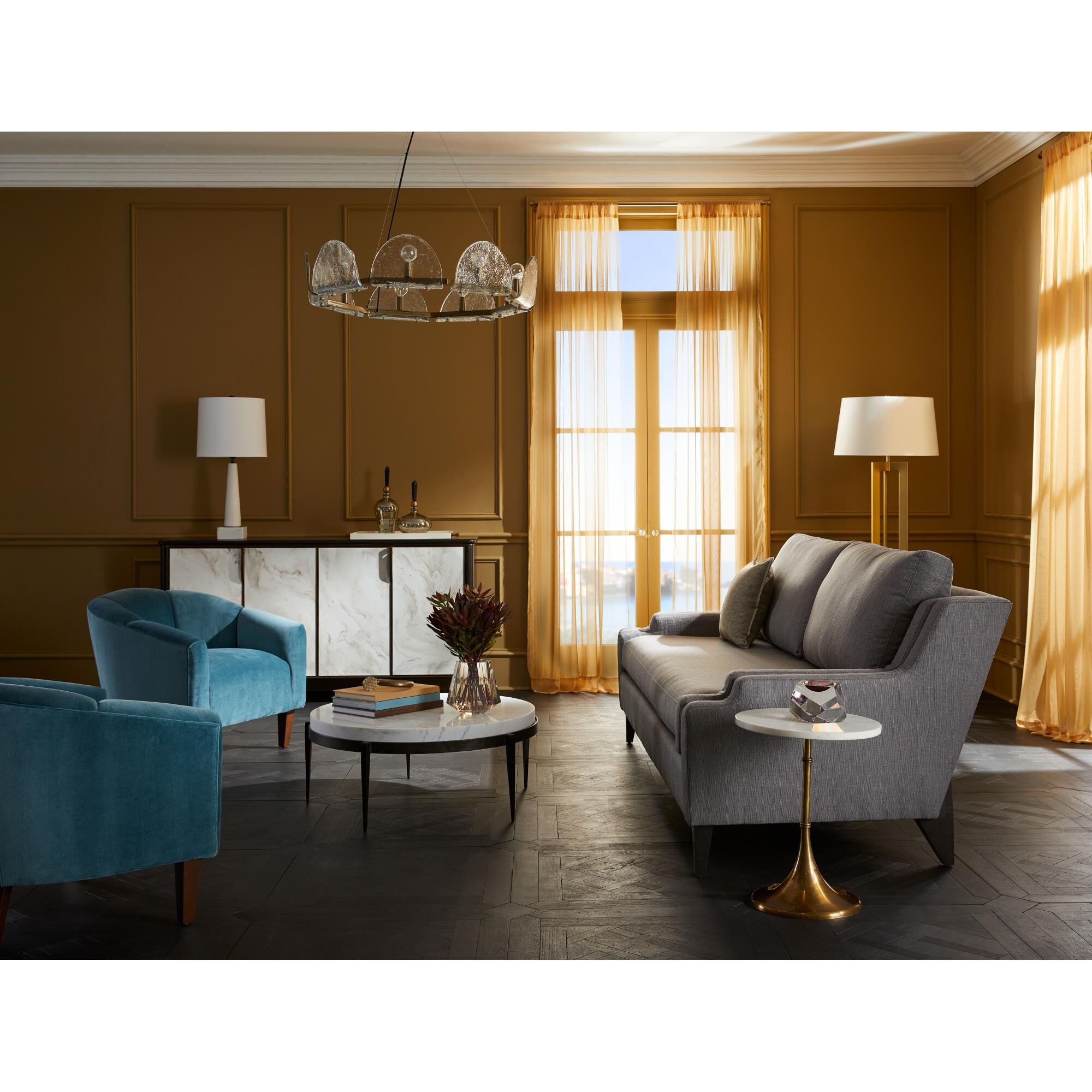 Shown in Smoke Luster finish