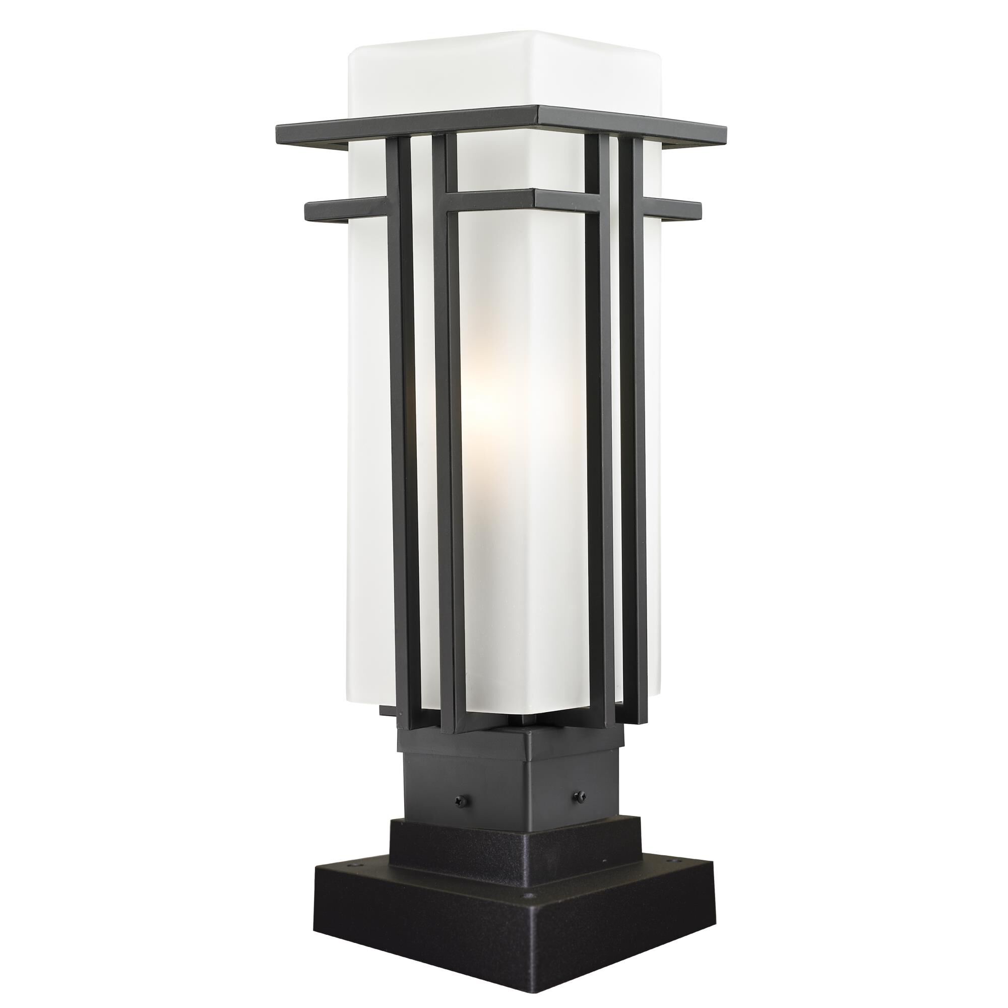 Shown in Outdoor Rubbed Bronze finish and Glass shade