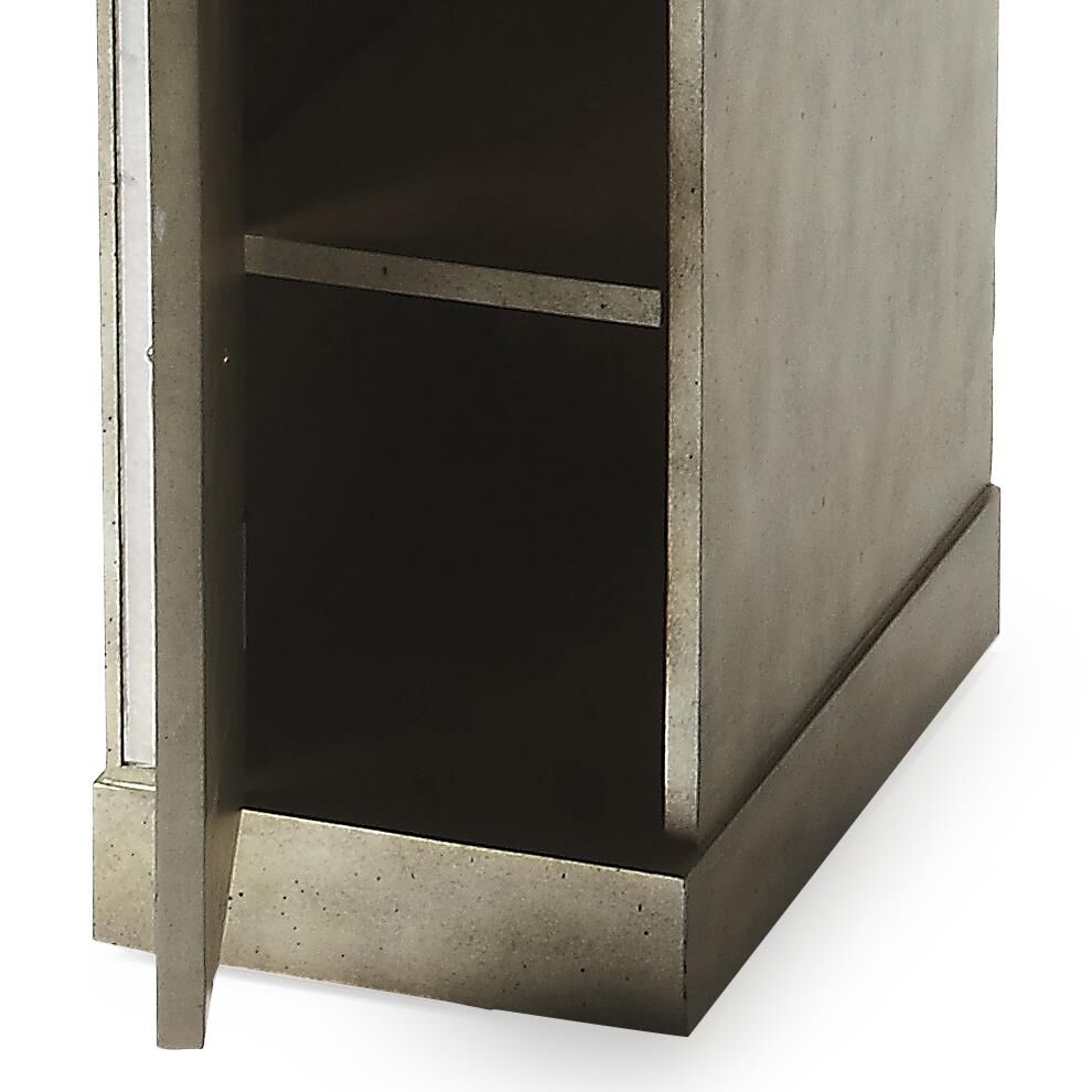 Shown in Mirror finish