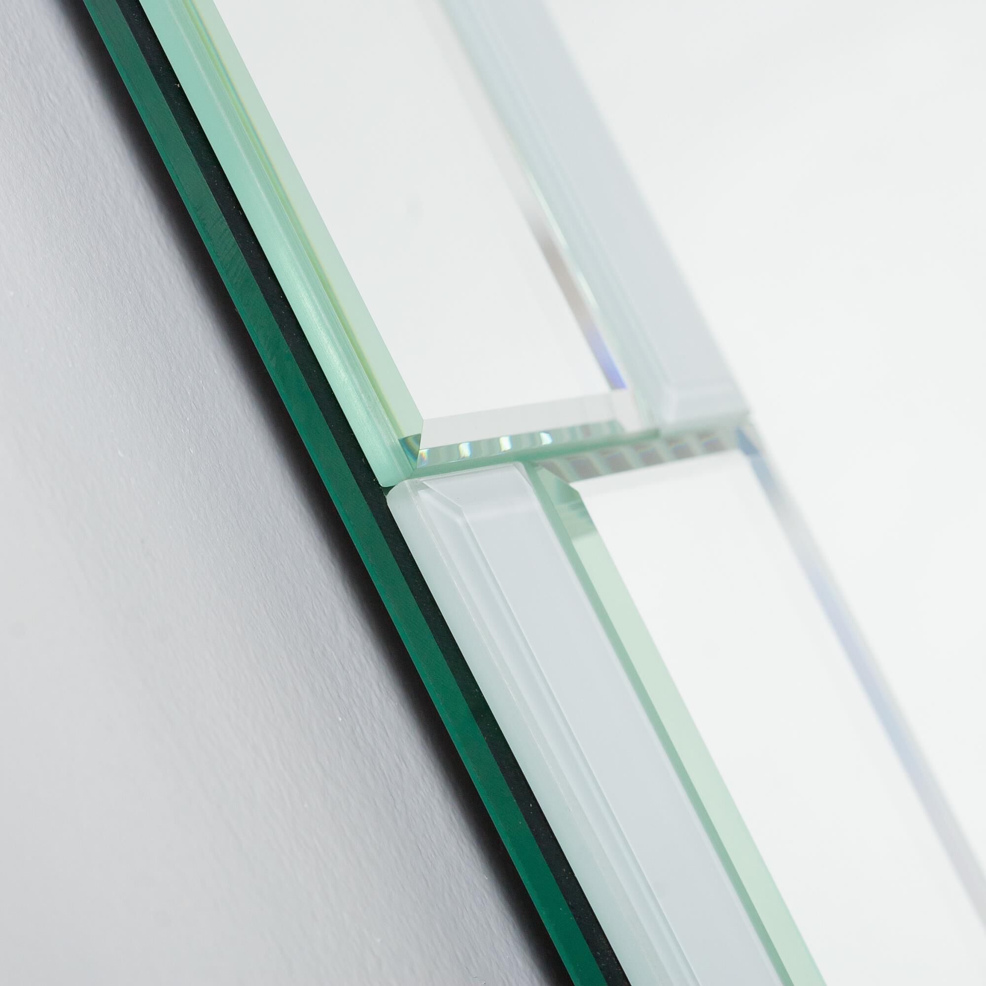 Bathroom Mirrors by Decor Wonderland