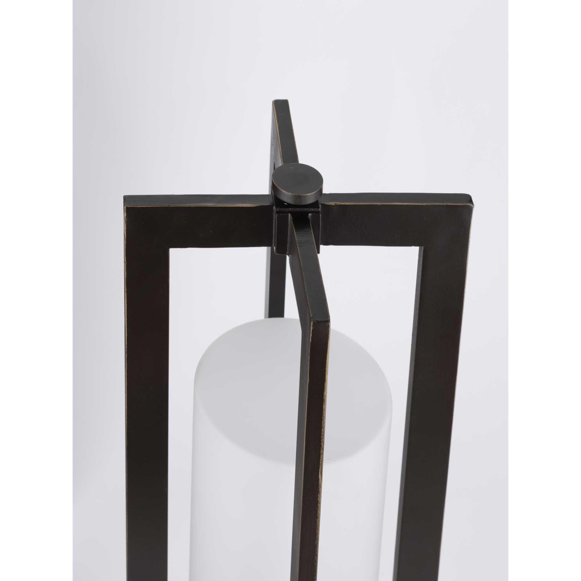 Shown in Oil Rubbed Bronze finish and Etched glass