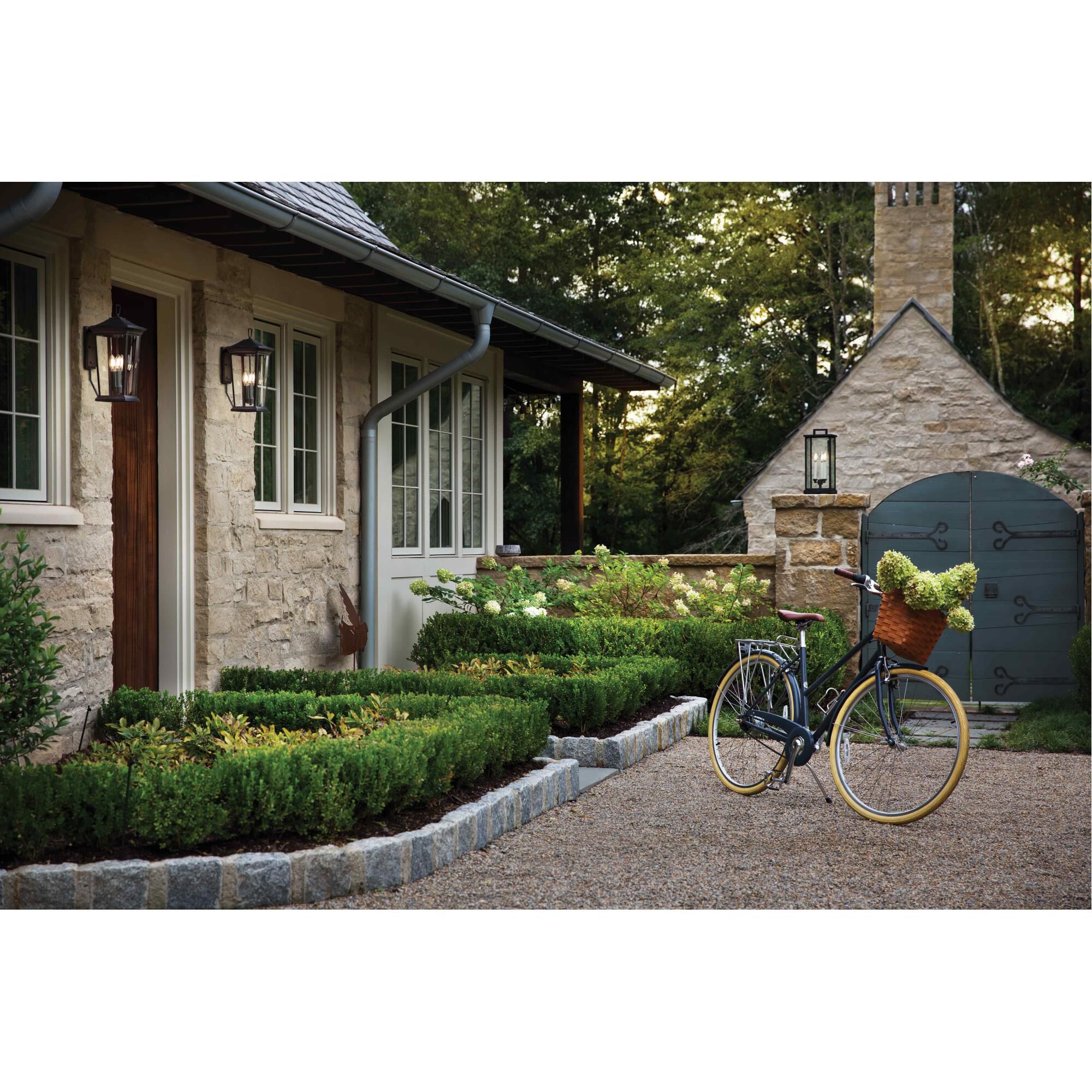 Shown in Oil Rubbed Bronze finish and Clear glass