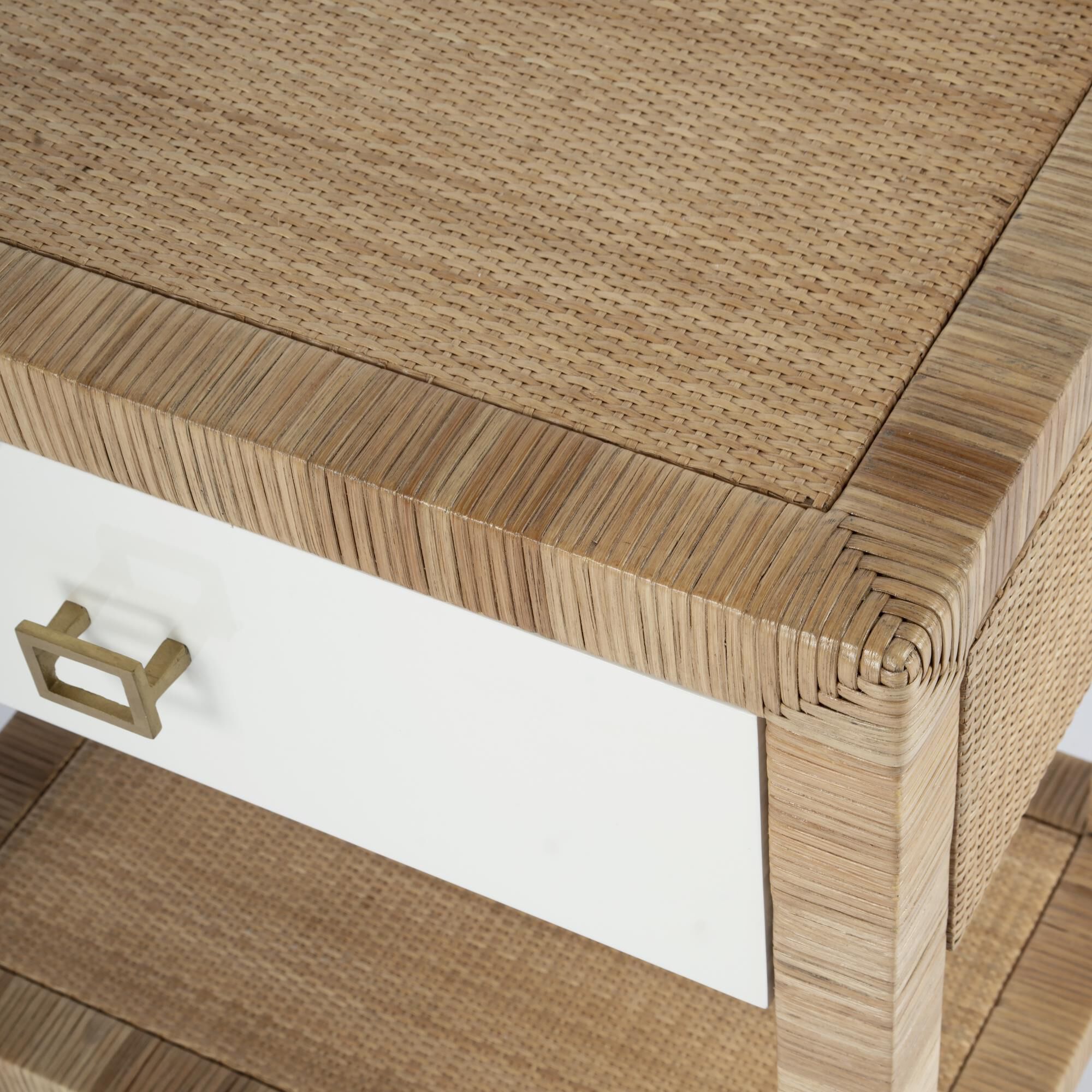 Shown in Cosmopolitan finish