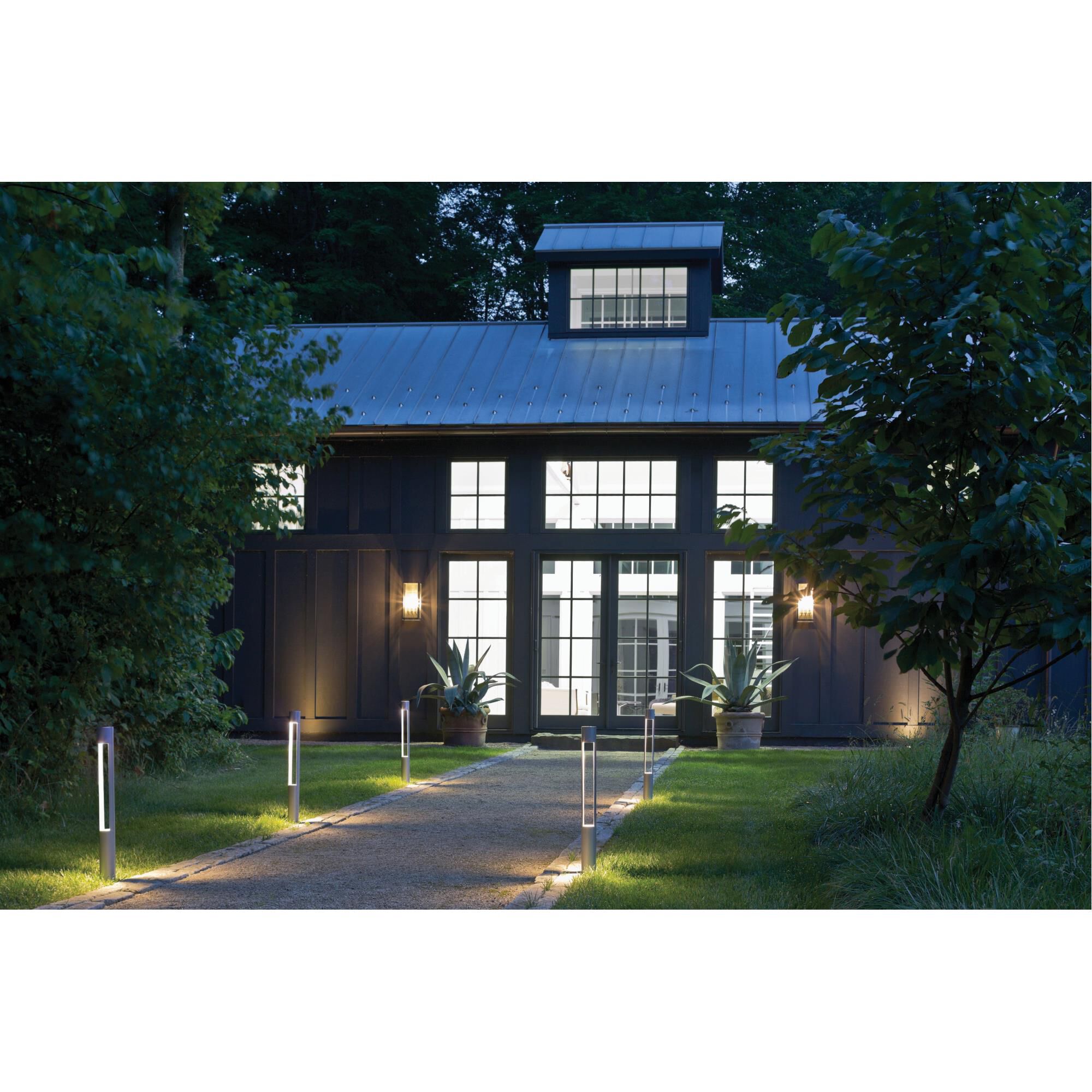 Hinkley Lighting Atlantis 30 Inch Bollard