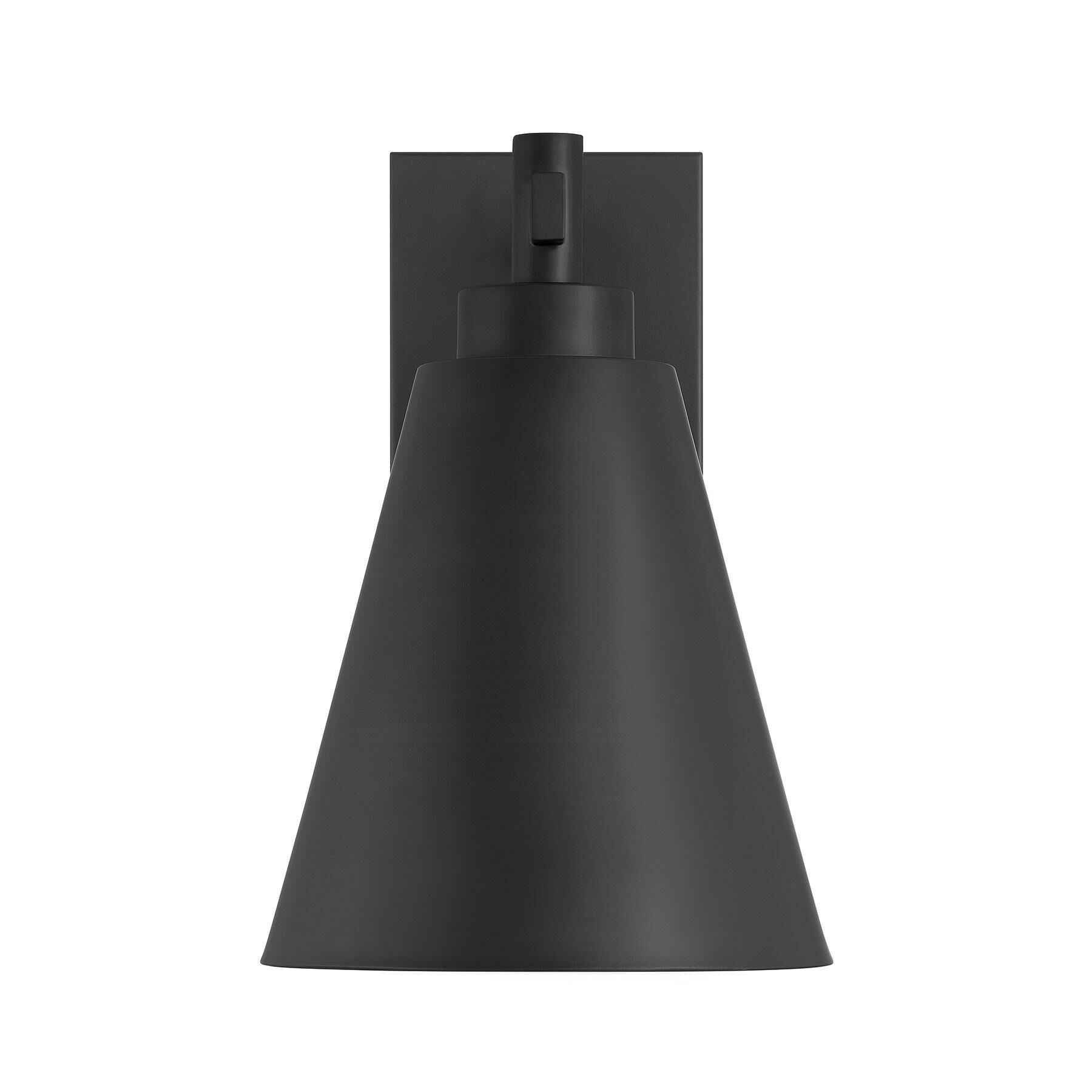 Shown in Matte Black finish and Metal shade