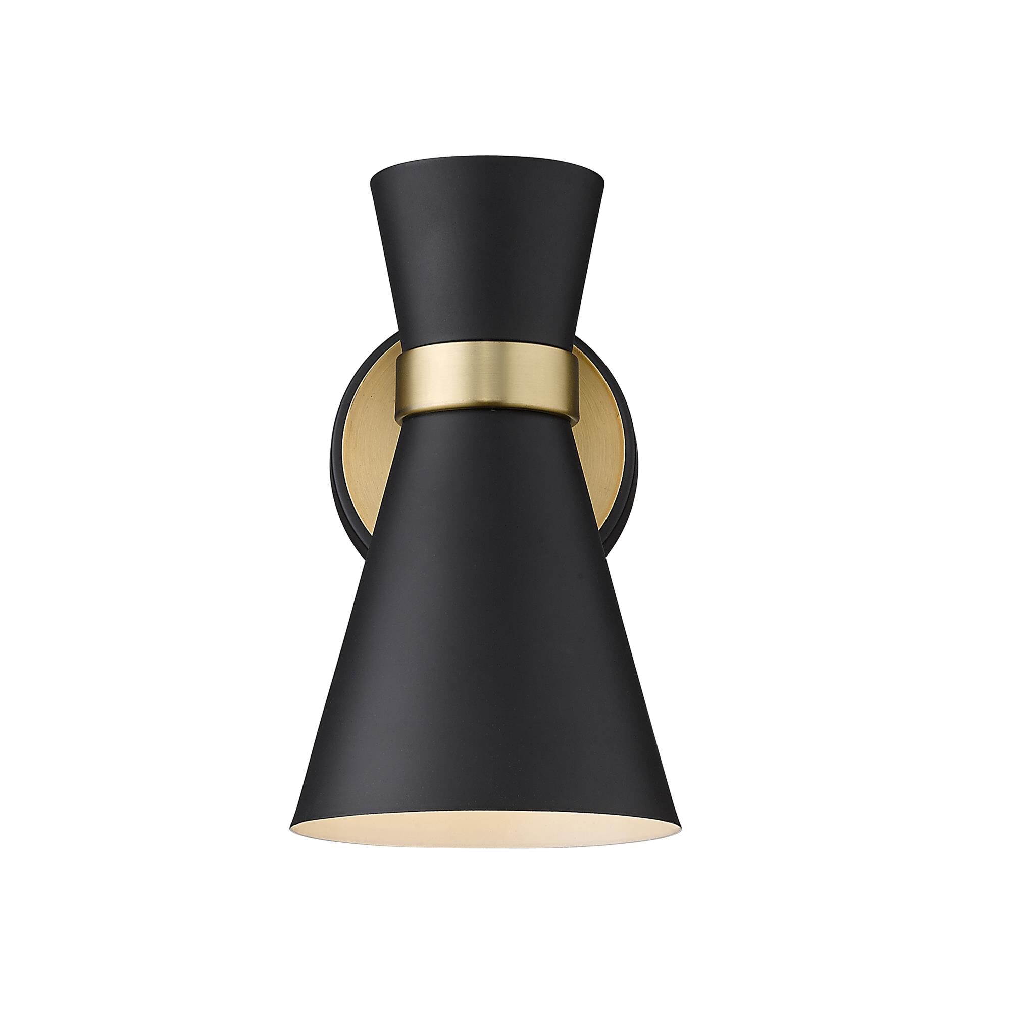 Shown in Matte Black + Heritage Brass finish and Metal glass and Metal shade