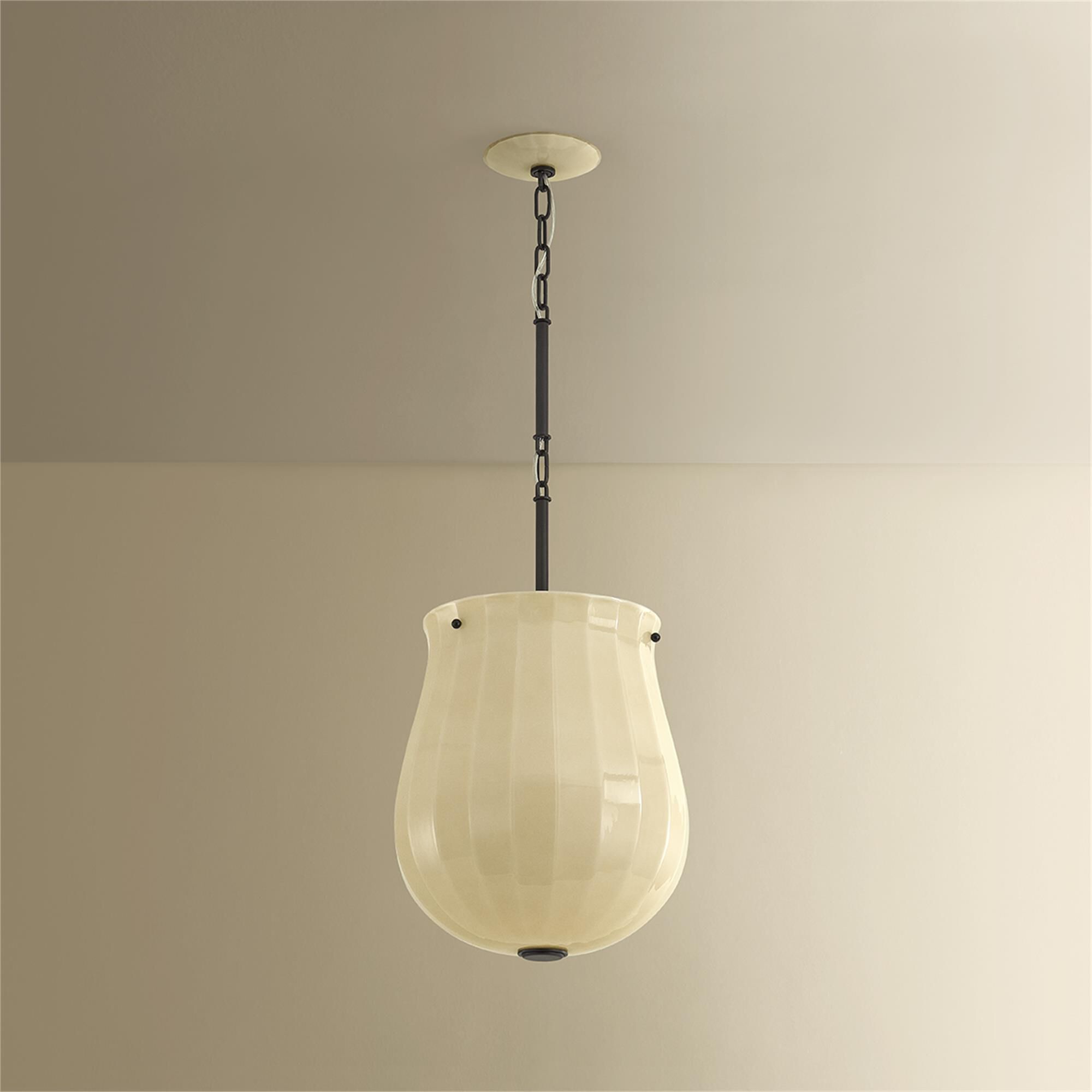 Shown in Distressed Bronze finish and Etched with Optic glass