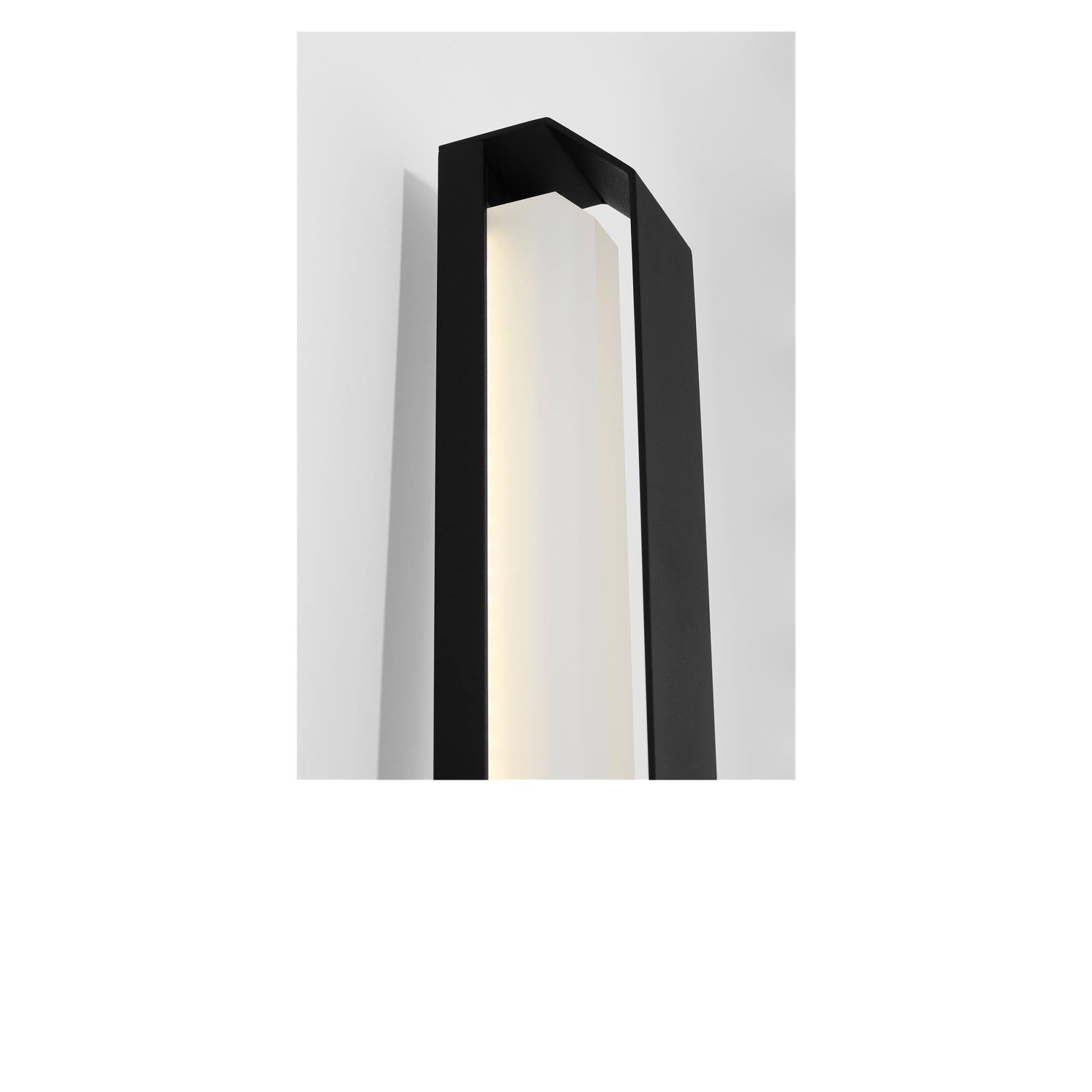 Shown in Textured Black finish and Etched Acrylic shade
