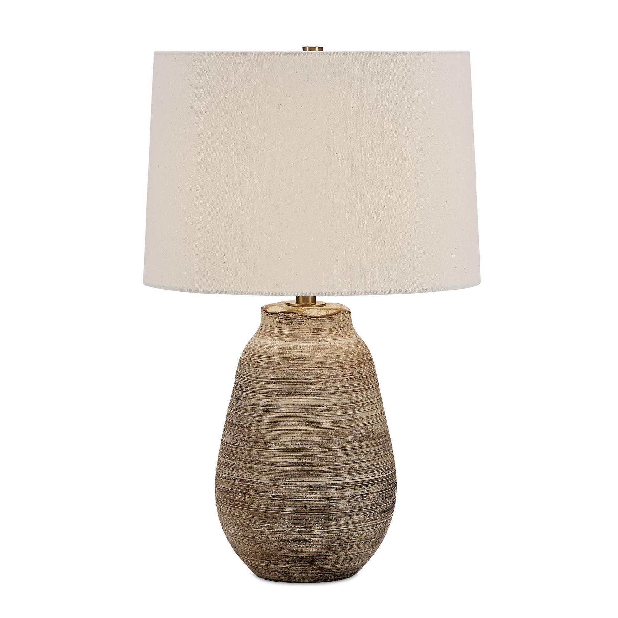 Shown in Brown finish and Round with Liner shade