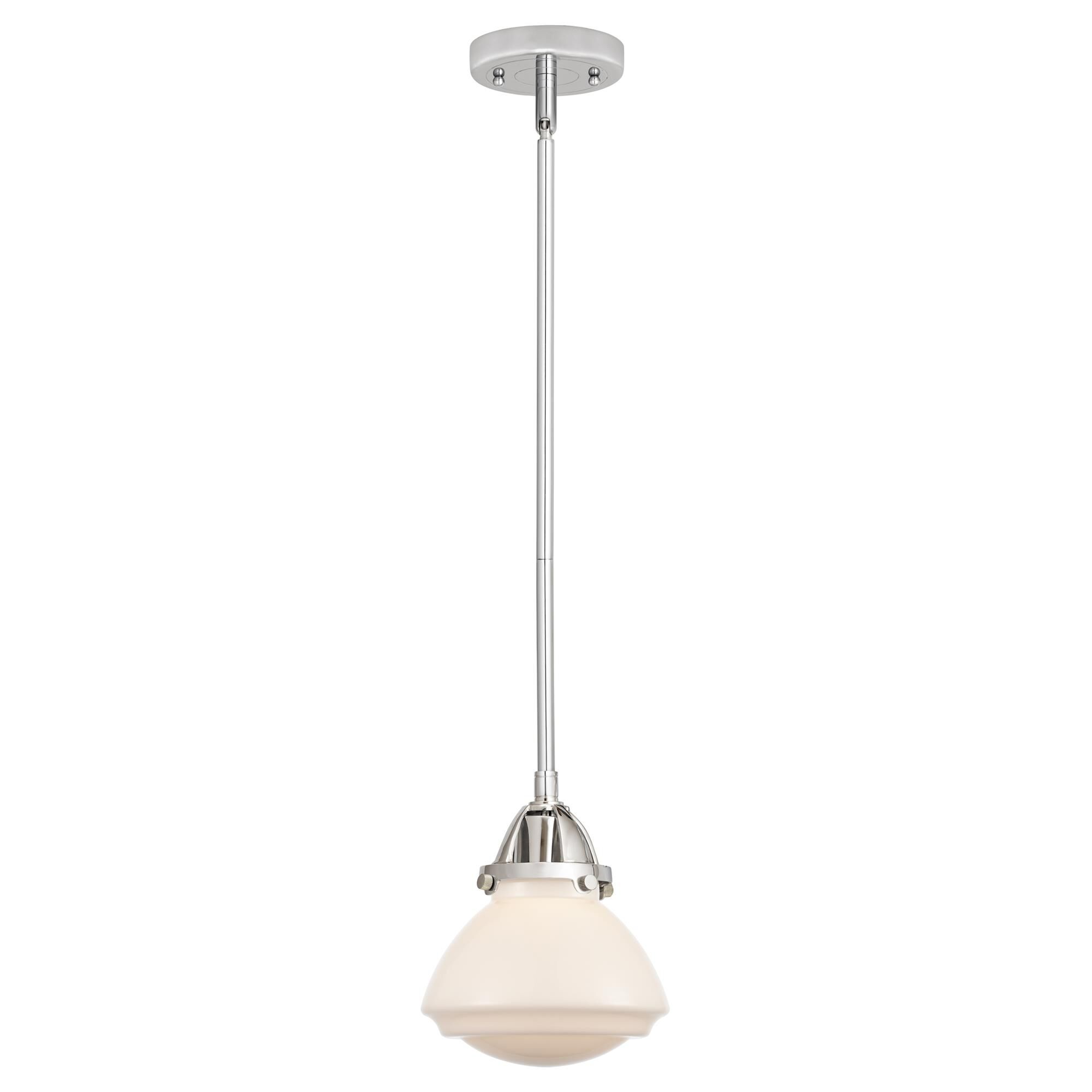 Shown in Polished Chrome finish and Matte White glass