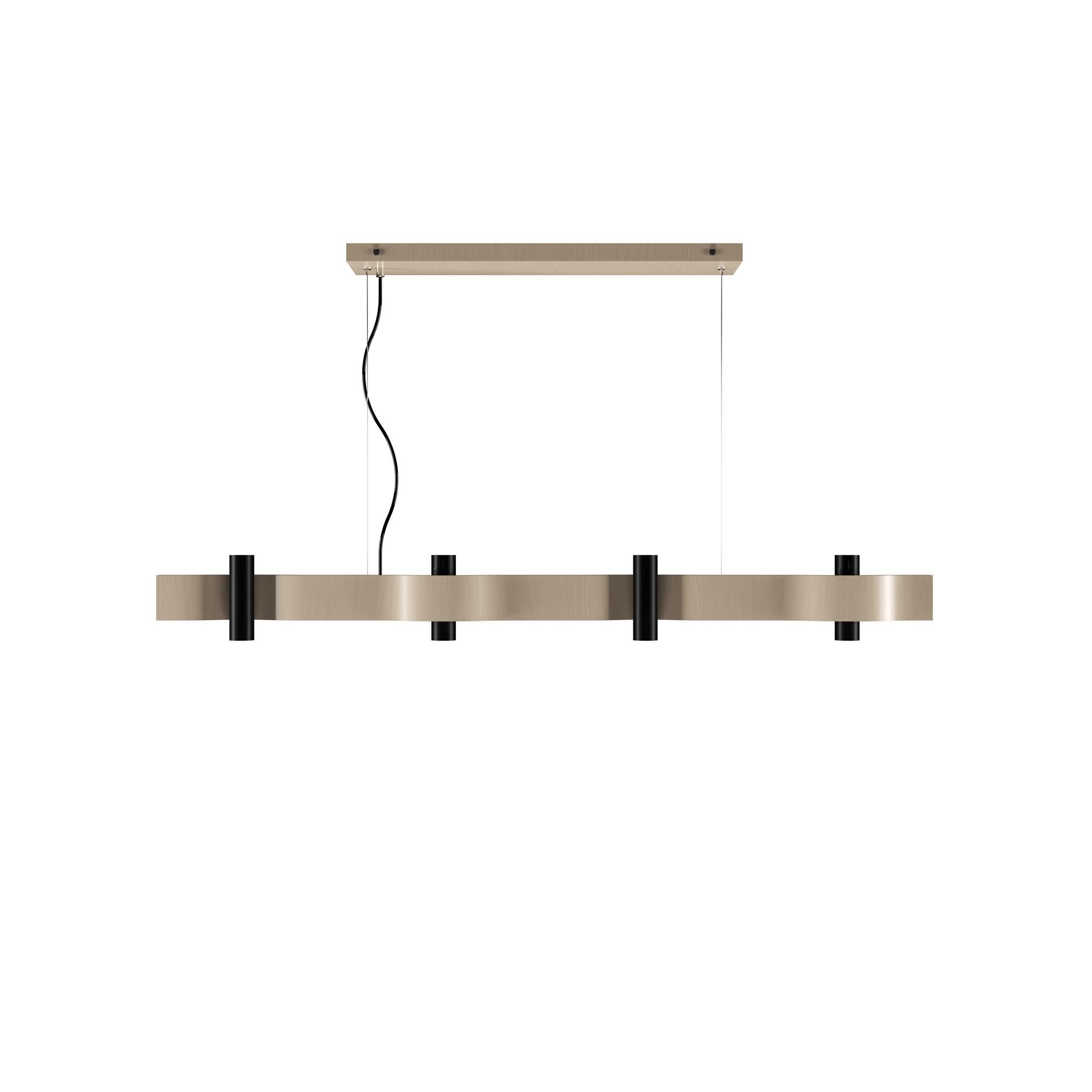 Shown in Organic Cappuccino finish and 0.0 glass and No shade