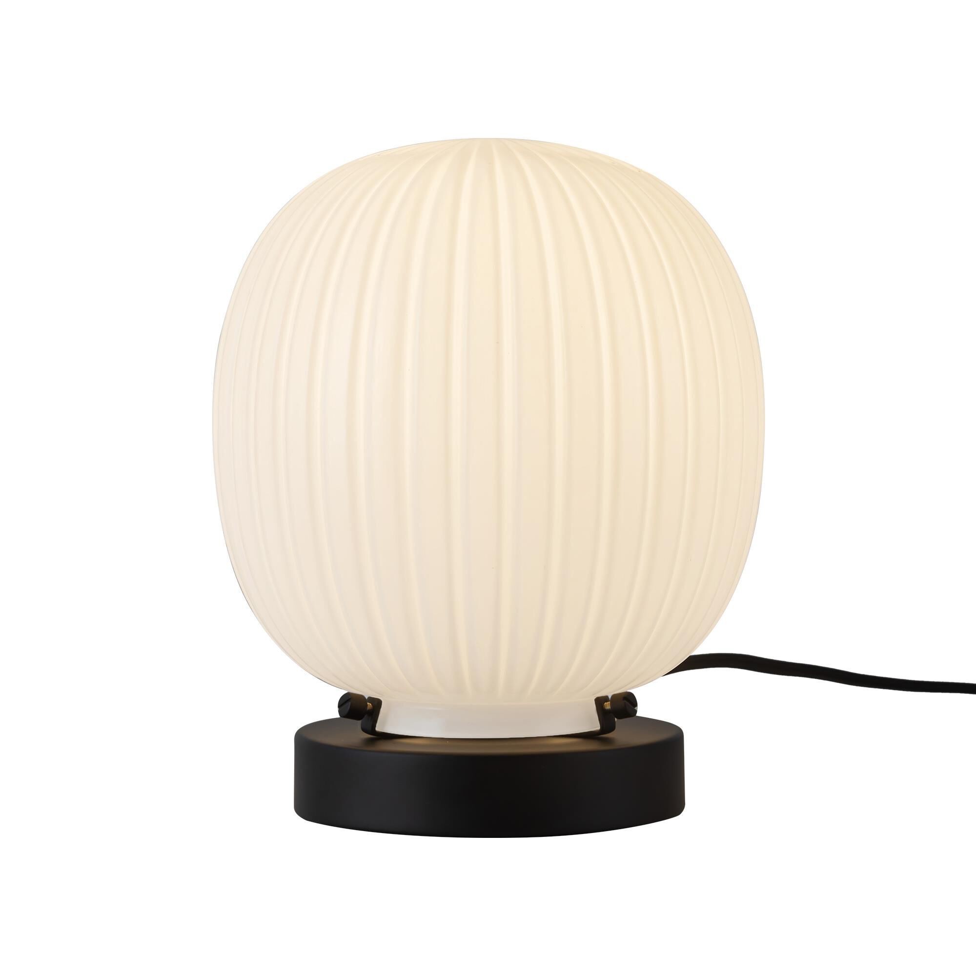 Shown in Matte Black finish and Glossy Ribbed Opal glass