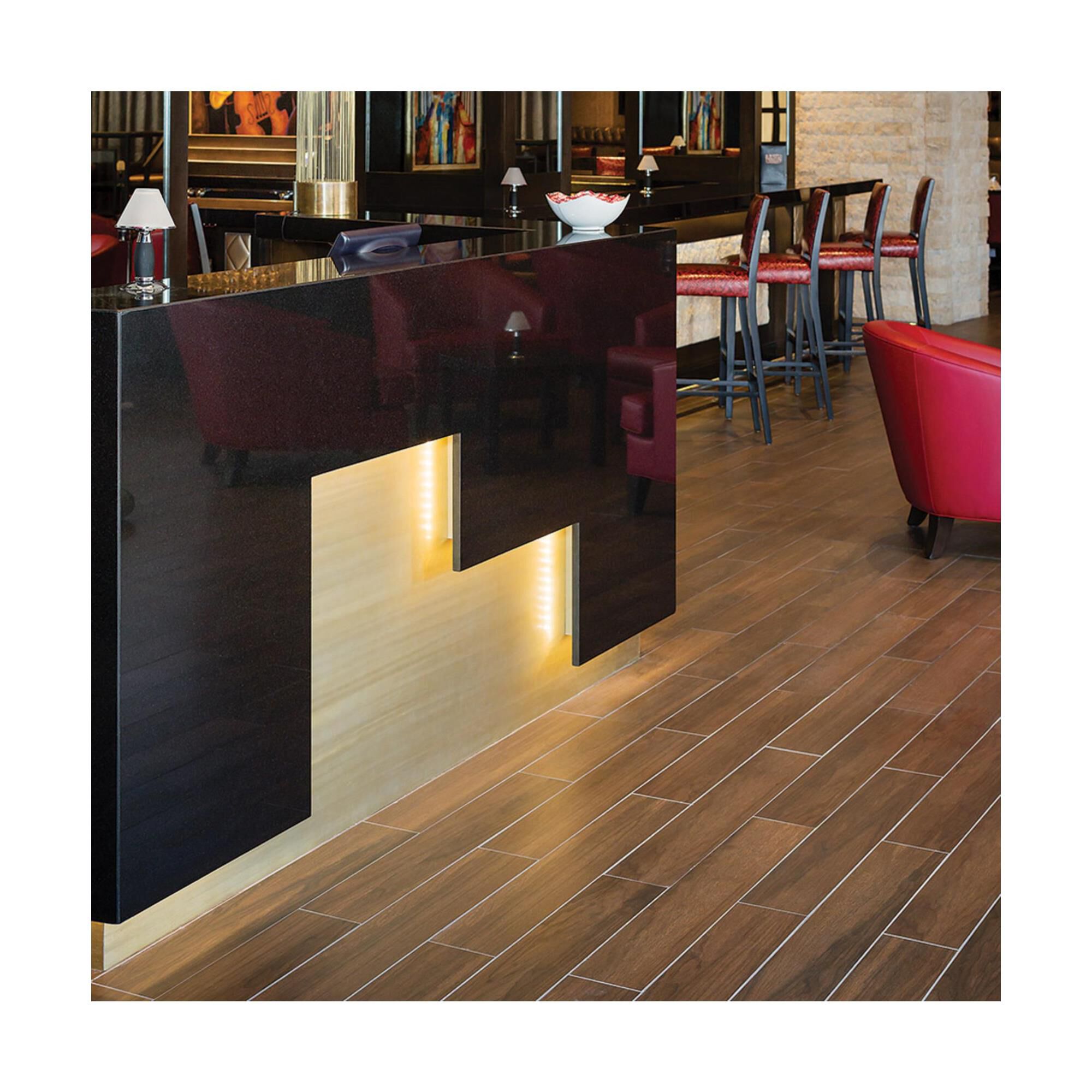 Shown in White finish and Clear Silicone Cased glass