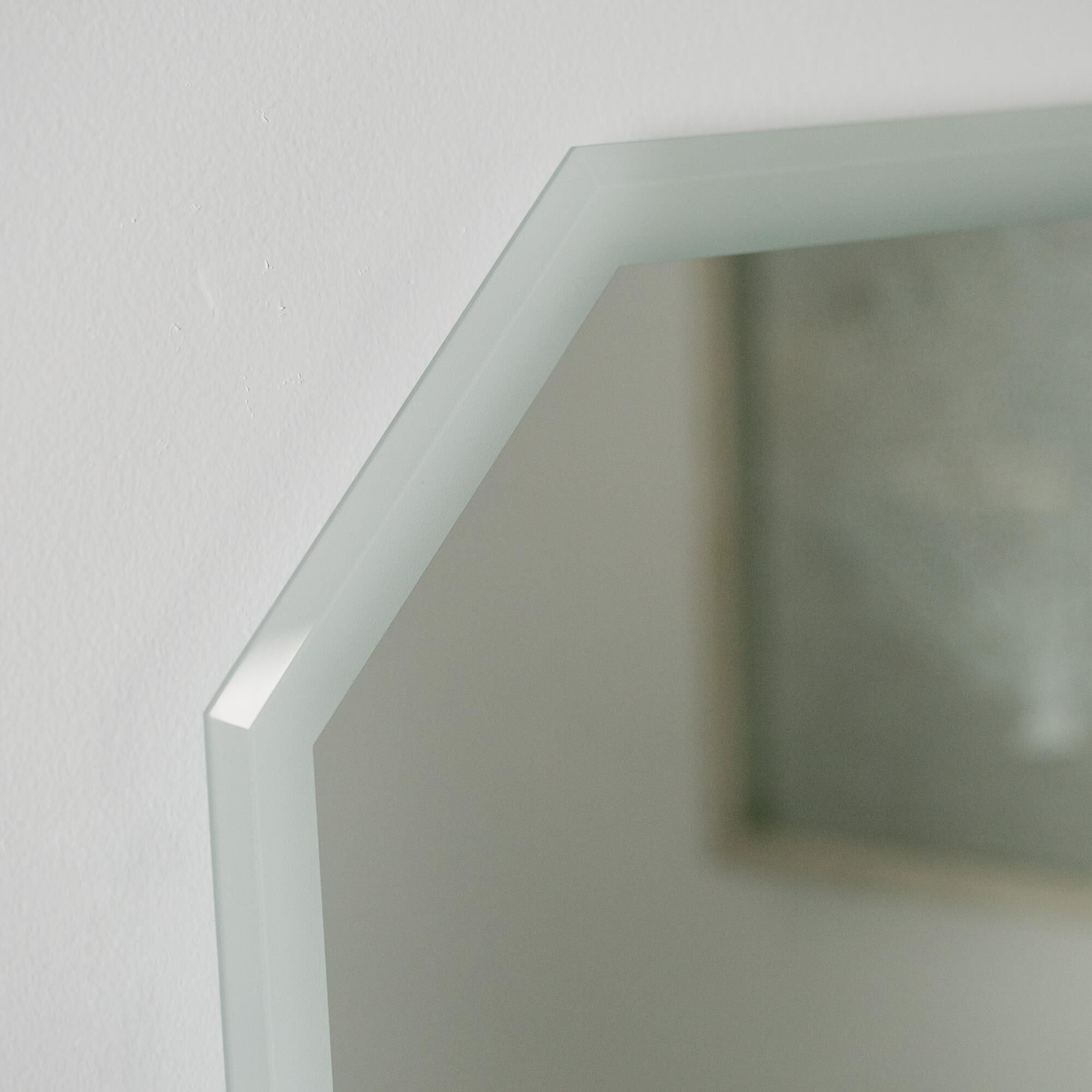 Luka LED Lighted Mirrors by Decor Wonderland