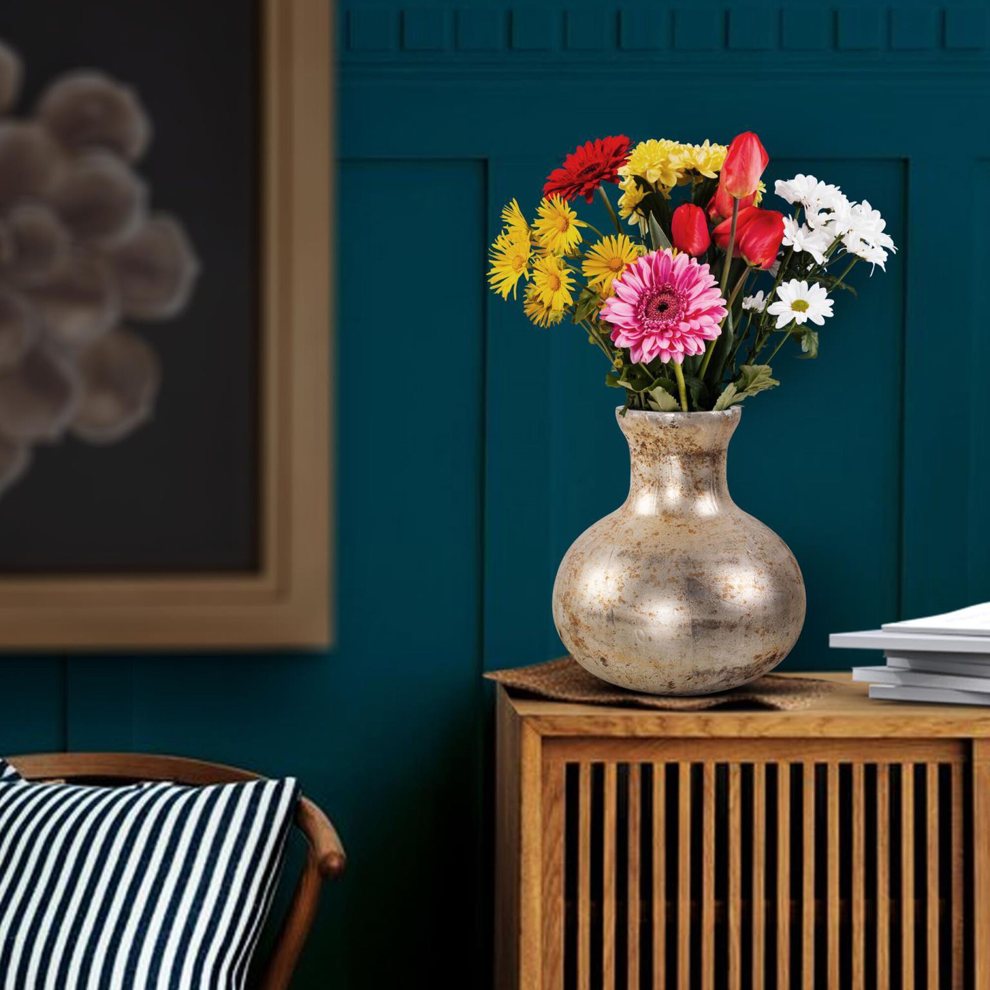 Shown in Textured finish