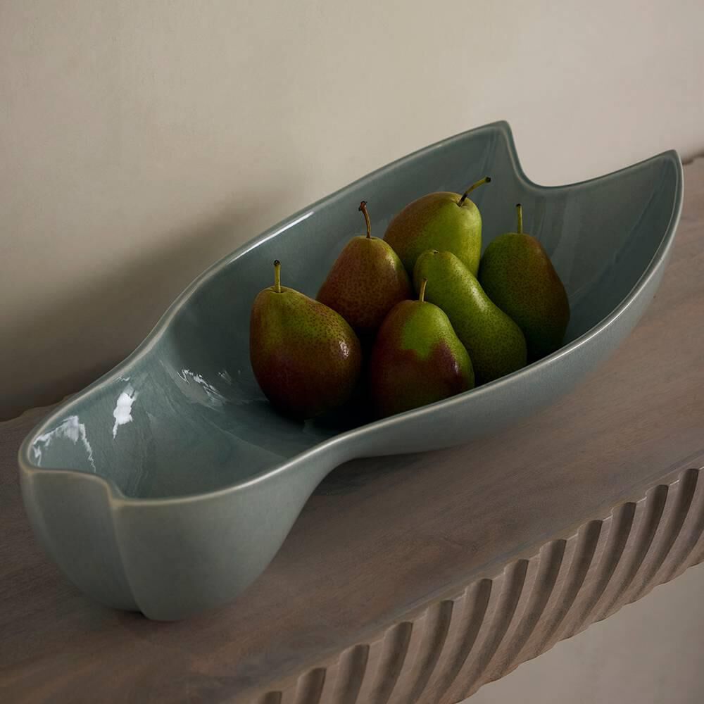 Shown in Sage Reactive finish