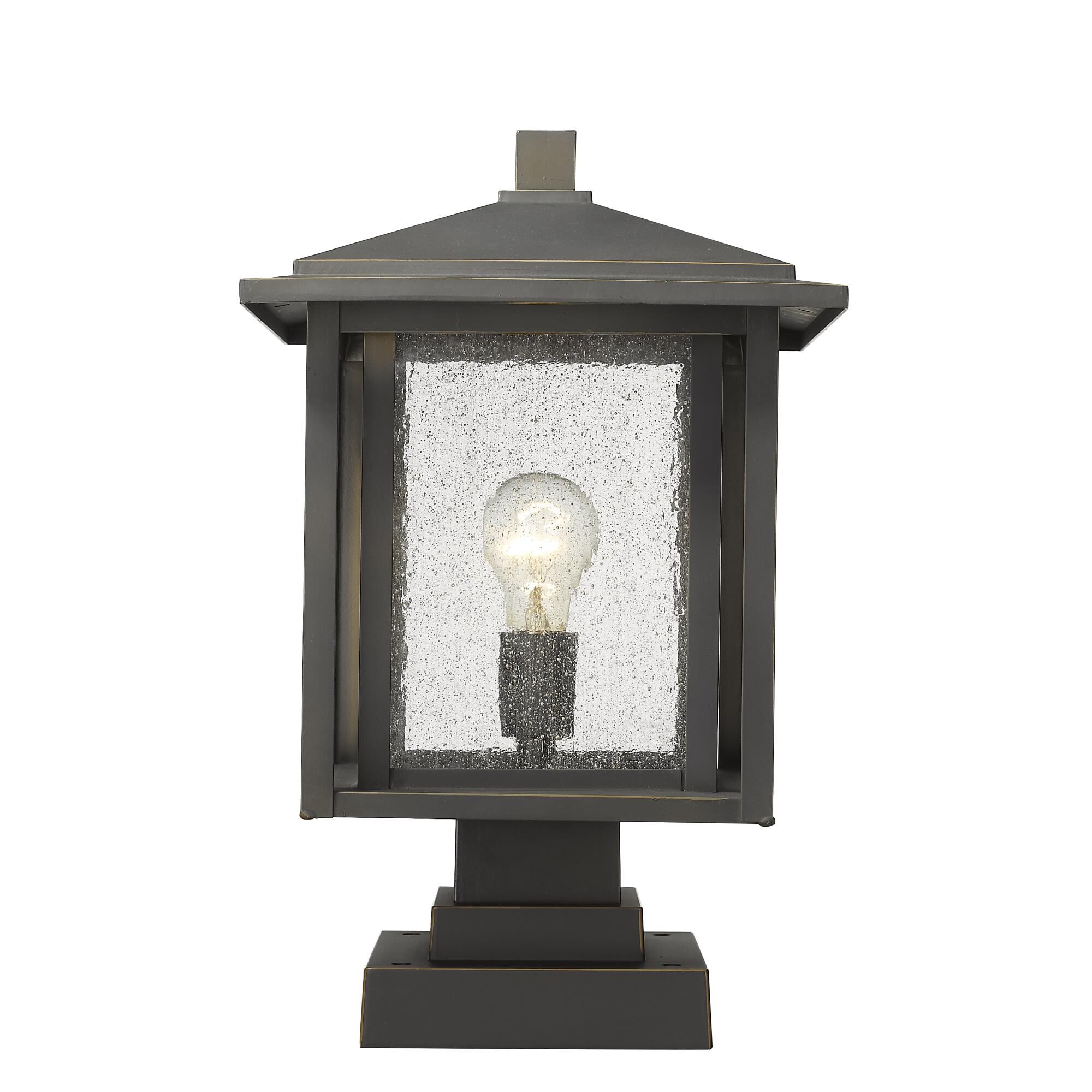 Shown in Oil Rubbed Bronze finish and Glass shade