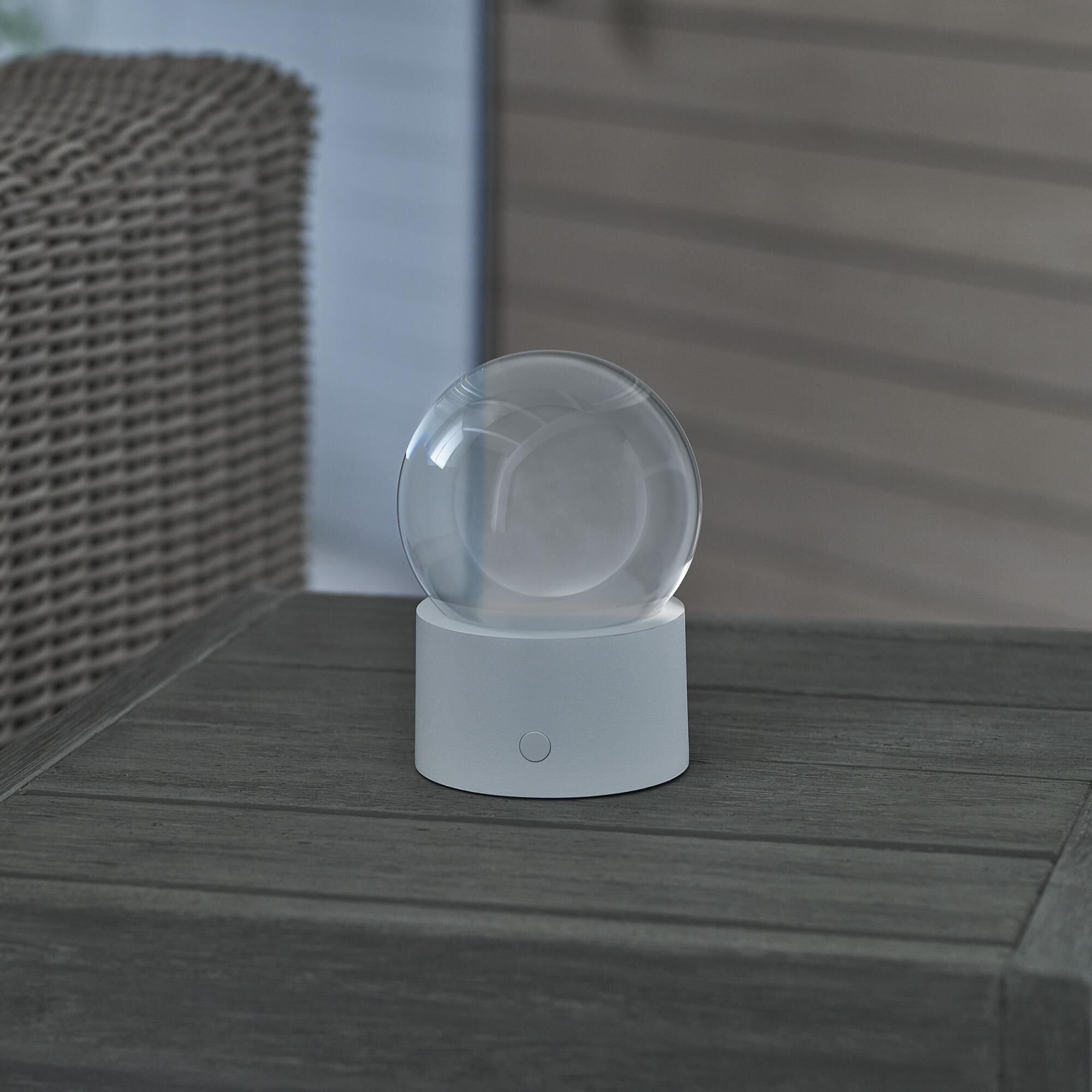 Shown in Matte White finish and Crystal glass