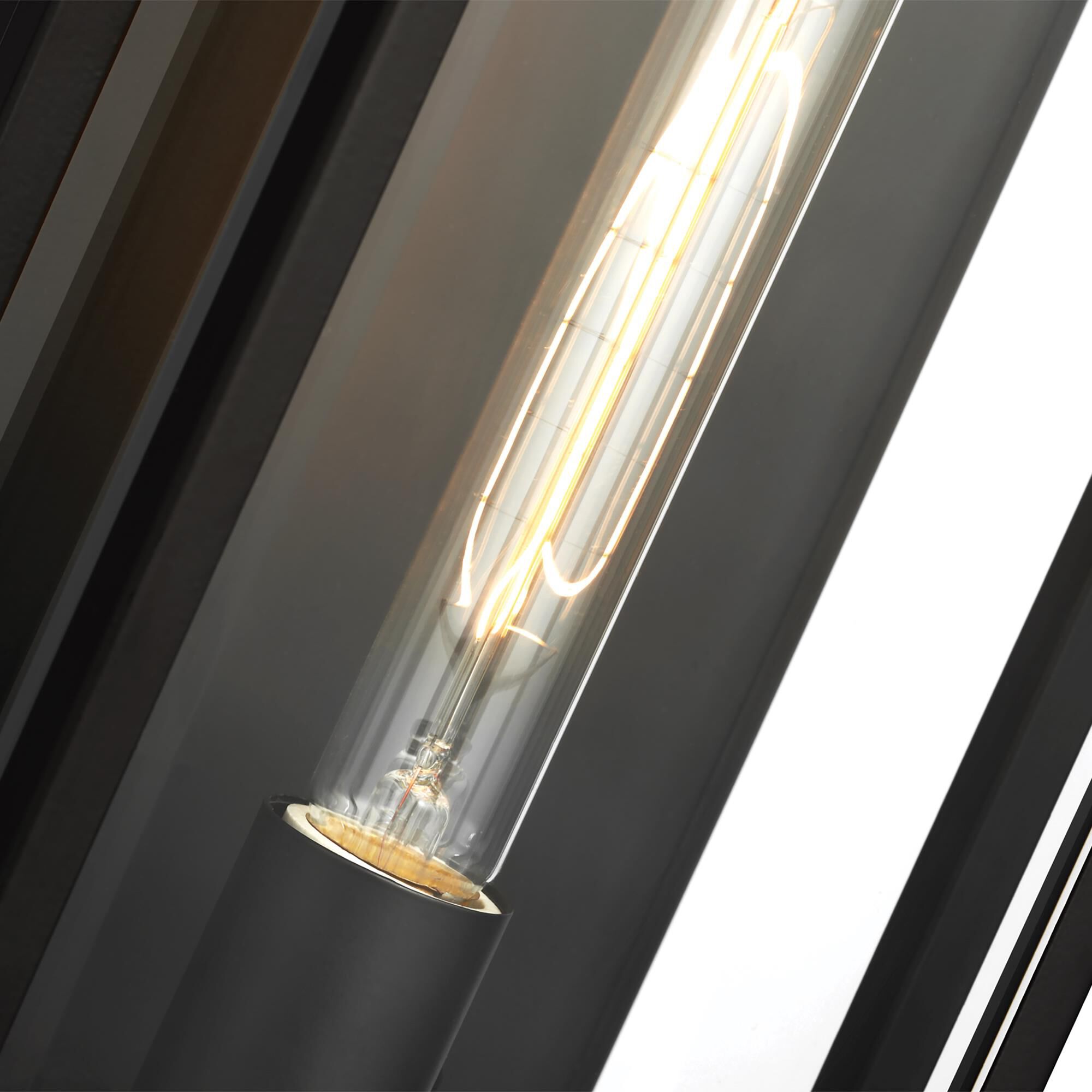 Shown in Matte Black finish and Clear glass