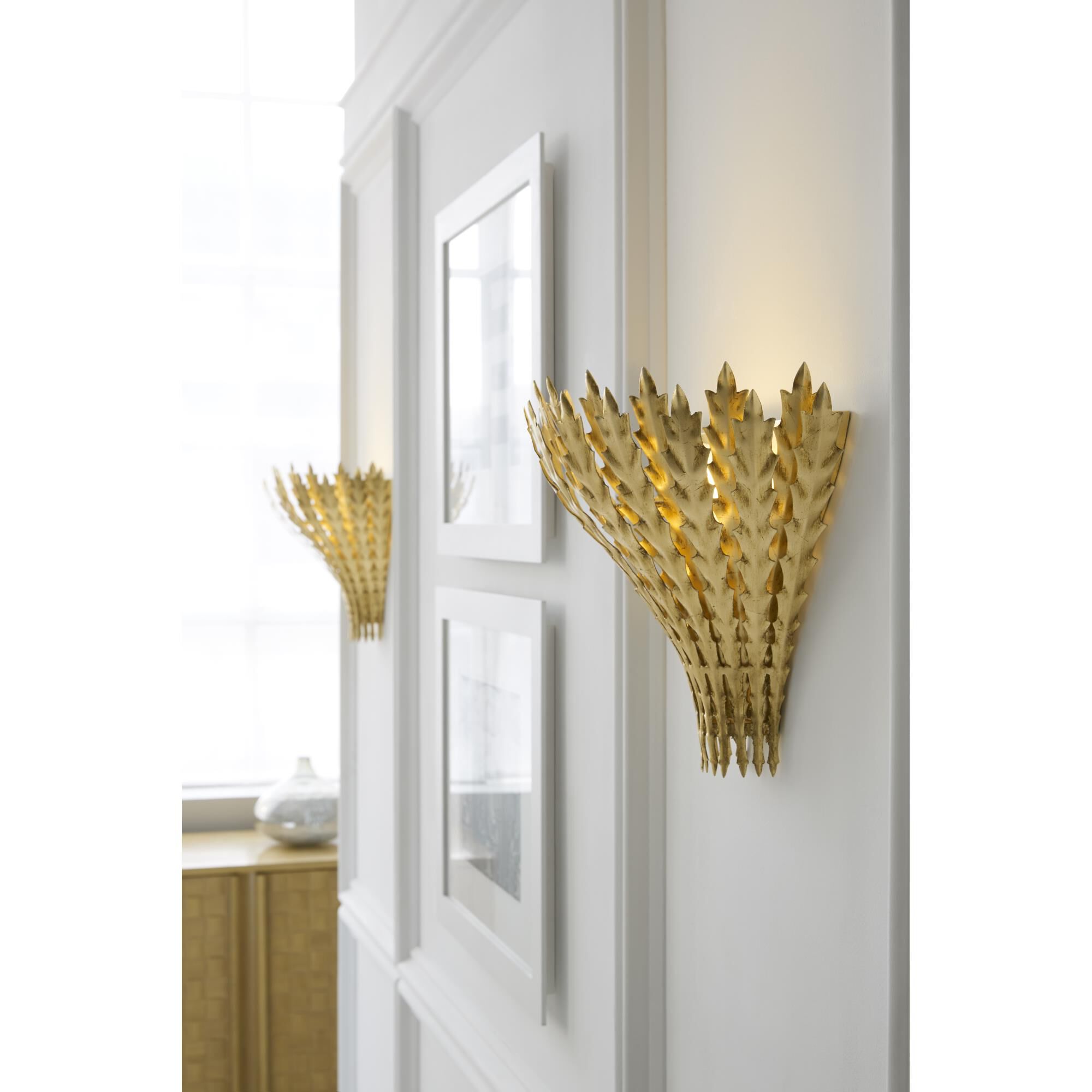 Visual Comfort Signature Collection AERIN Hampton 15 Inch Wall Sconce