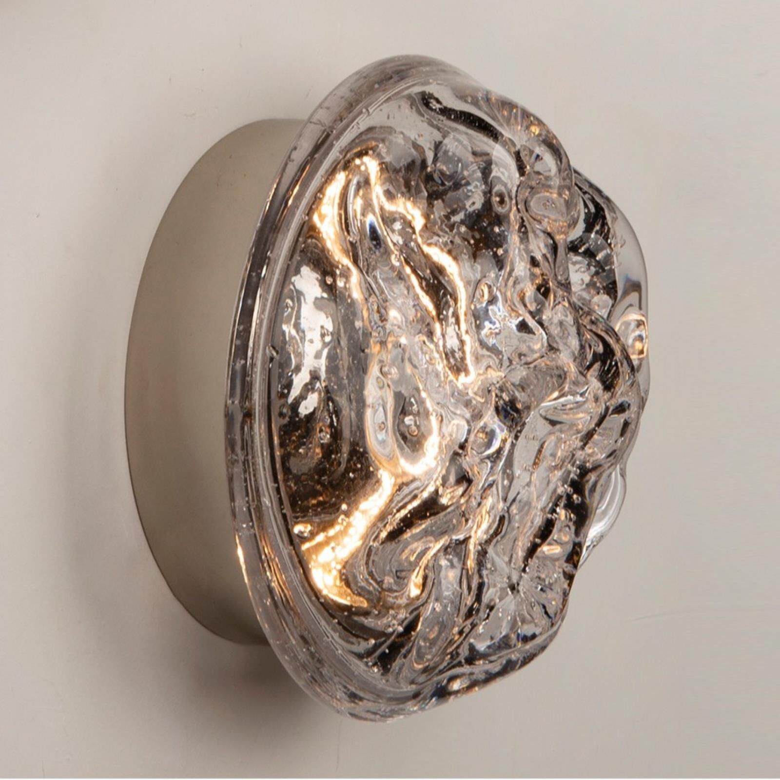 Shown in Clear finish