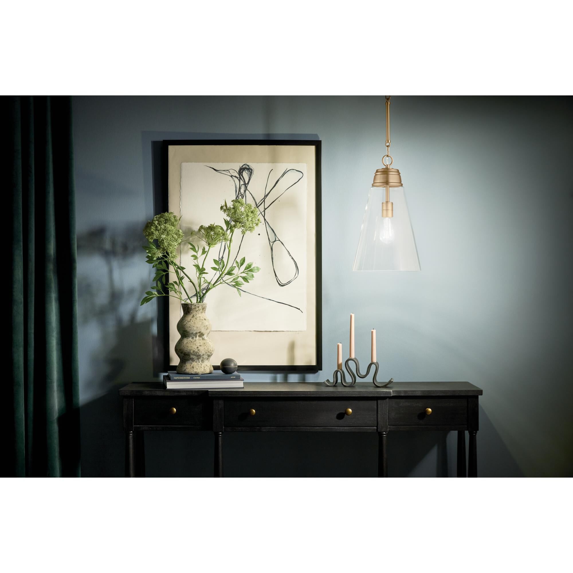 Shown in Champagne Bronze finish and Clear glass