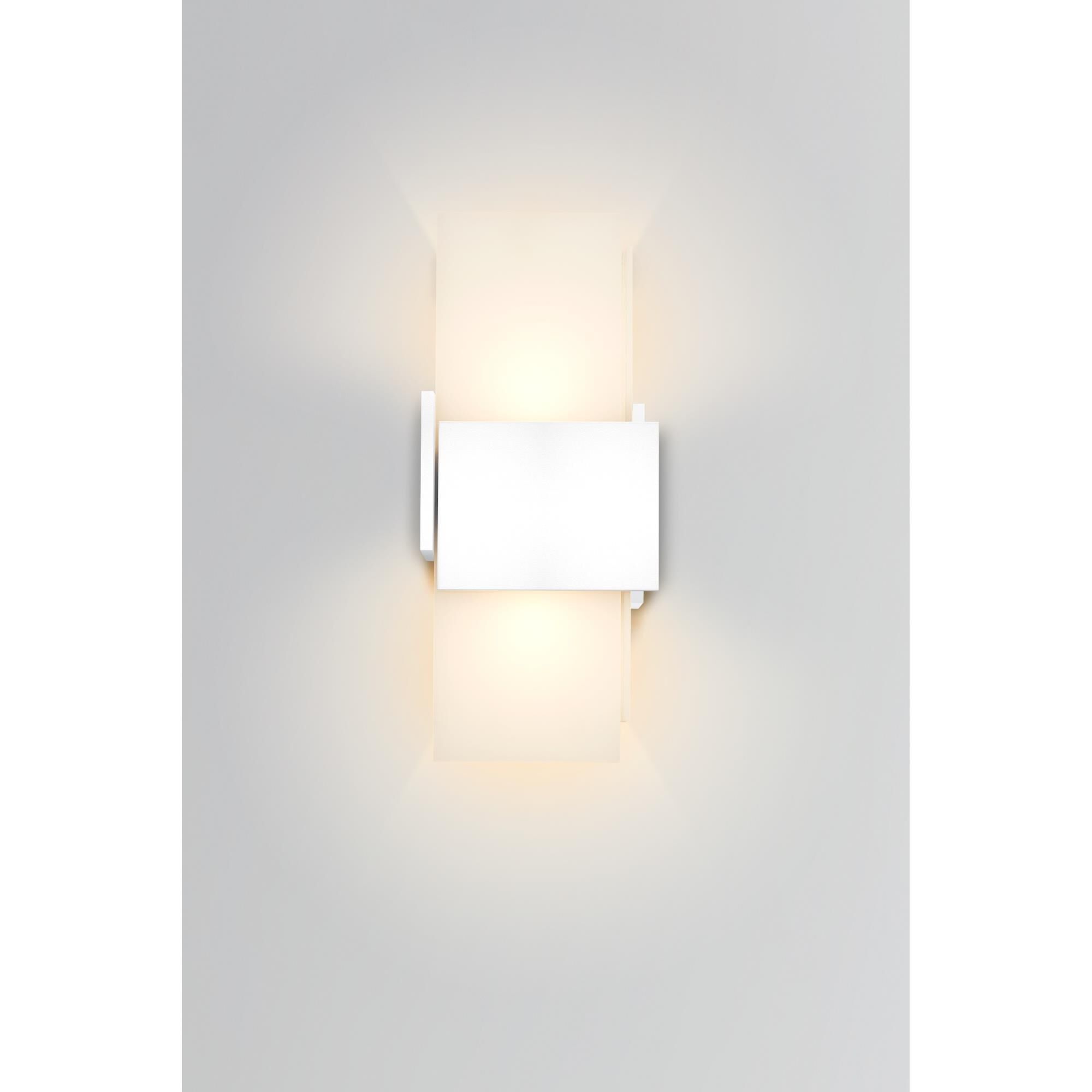 Cerno Acuo LED Outdoor Wall Light