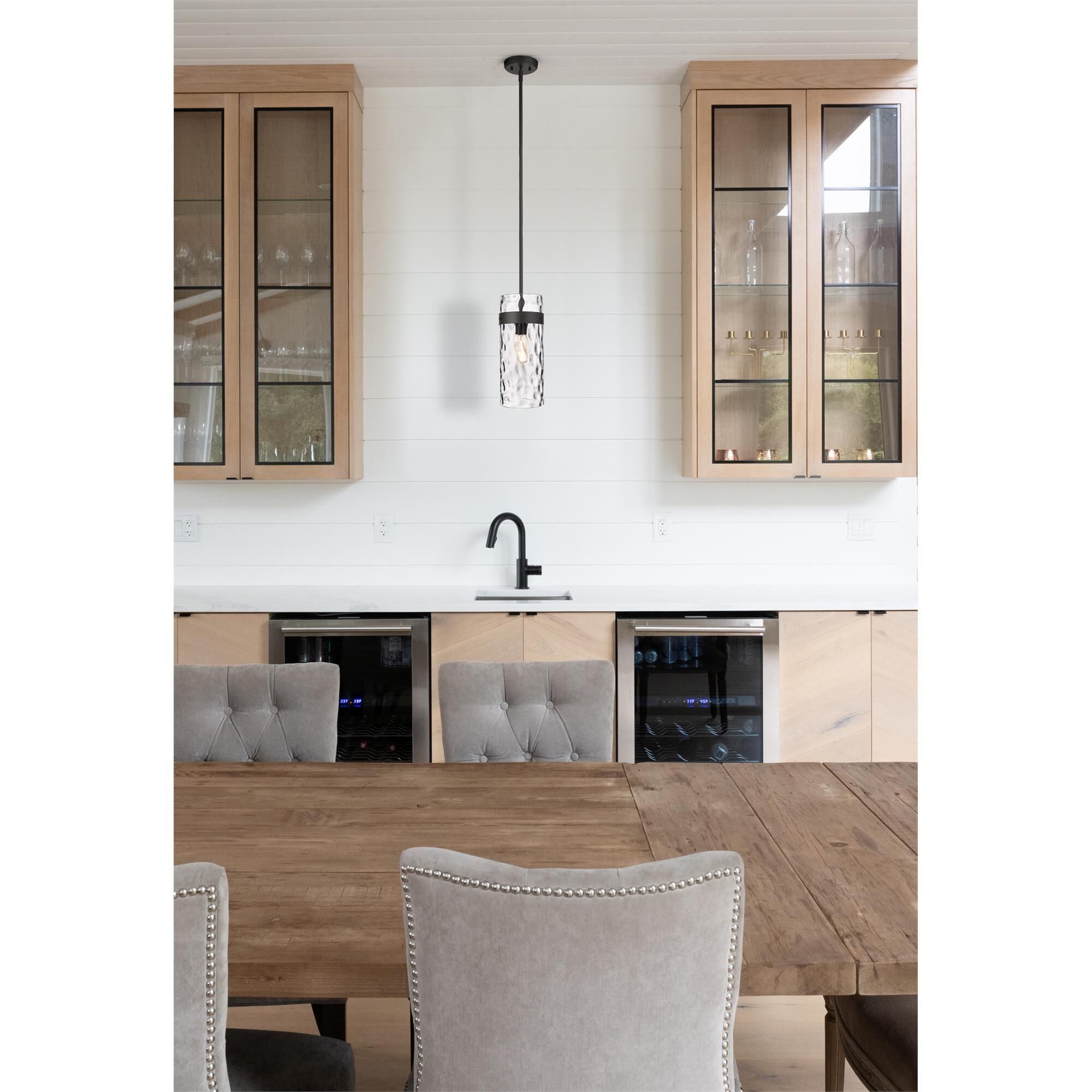 Shown in Matte Black finish and Clear glass and No Shade shade