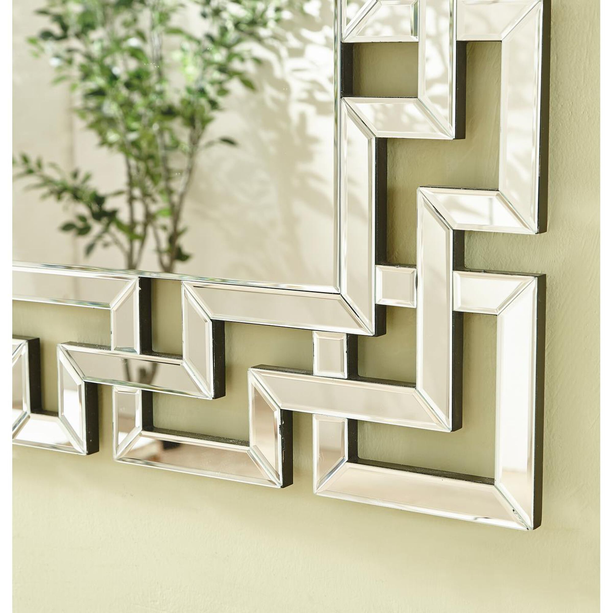 Shown in Clear finish