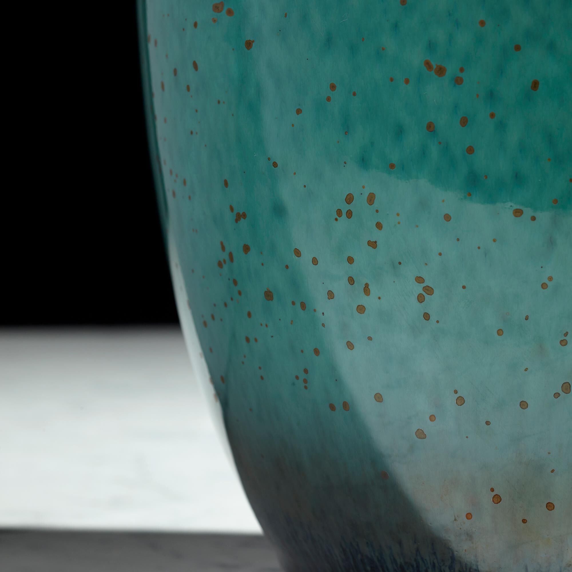 Shown in Turquoise Glaze finish