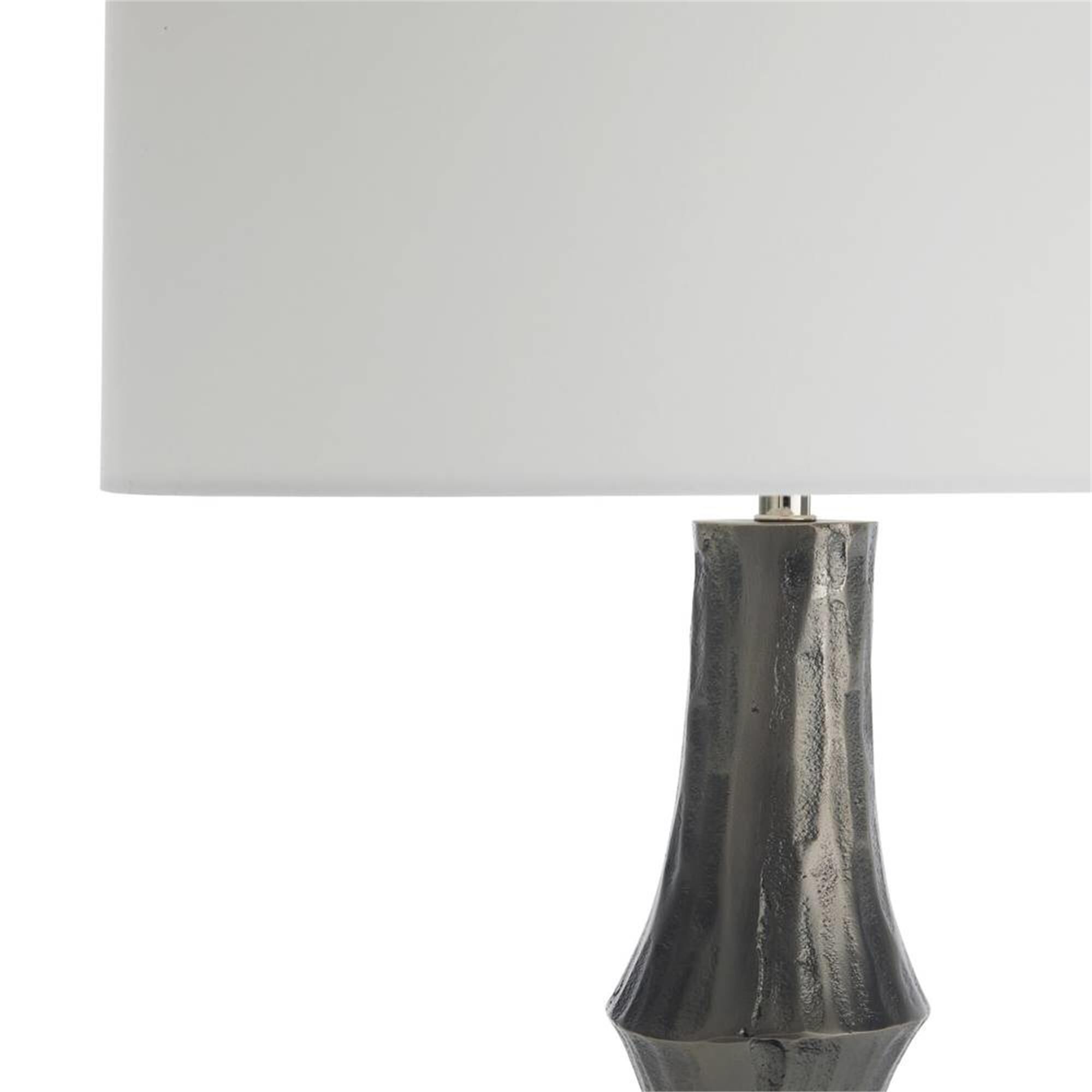 Shown in Graphite finish