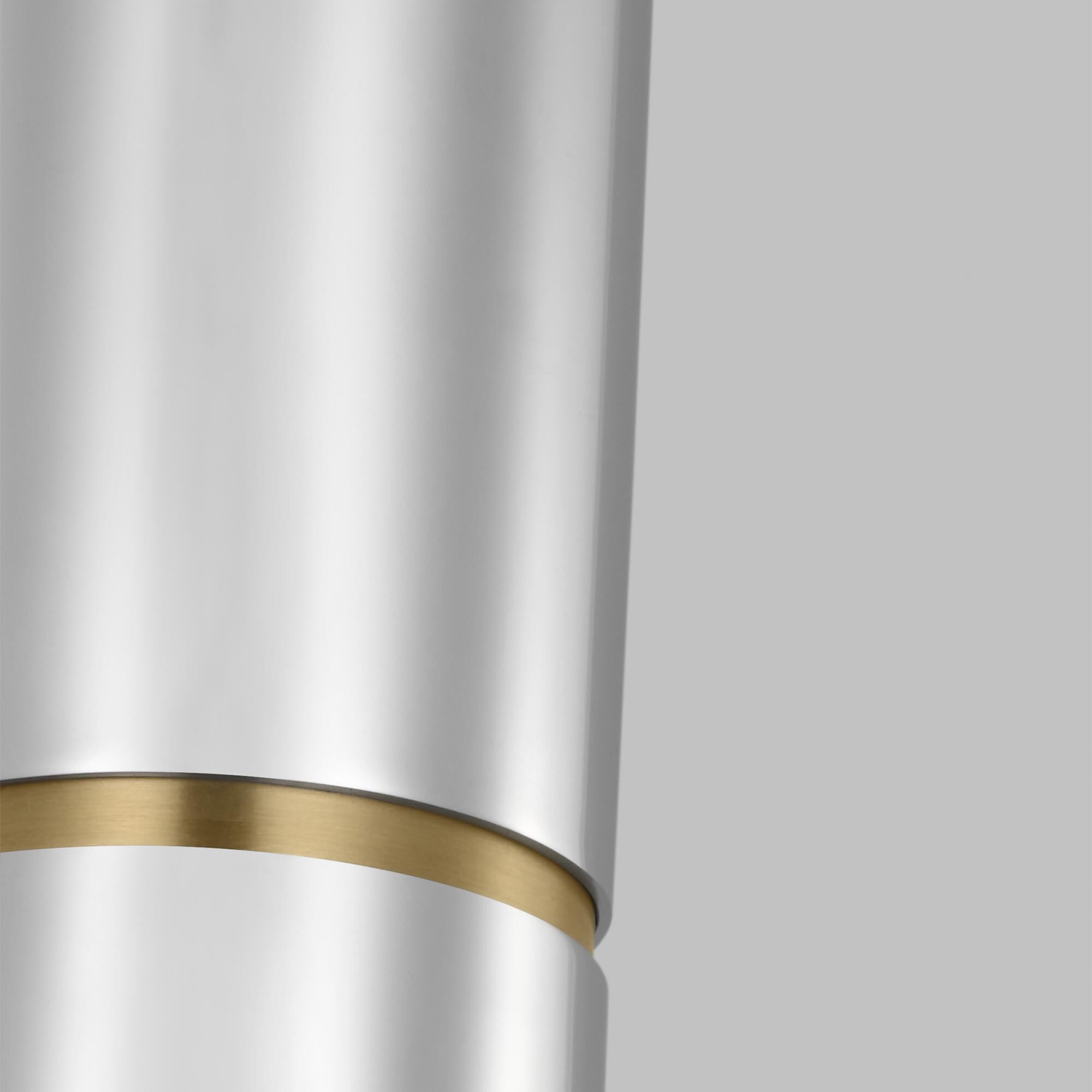 Shown in Polished Stainless Steel finish and Aluminum, Stainless Steel or Brass shade