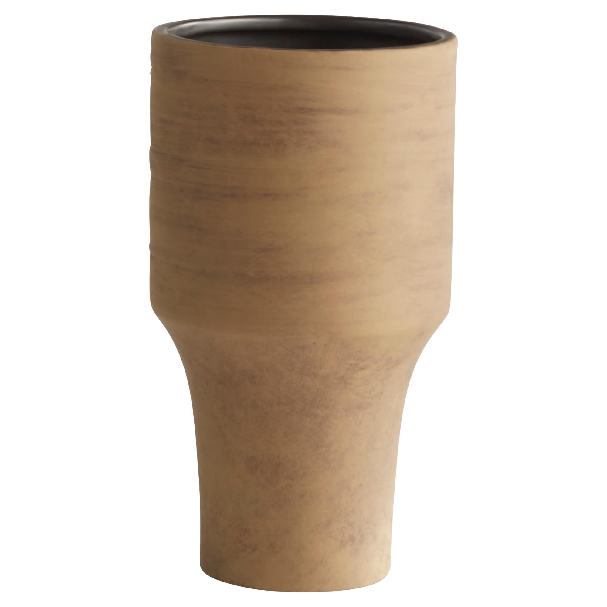 Shown in Brown finish