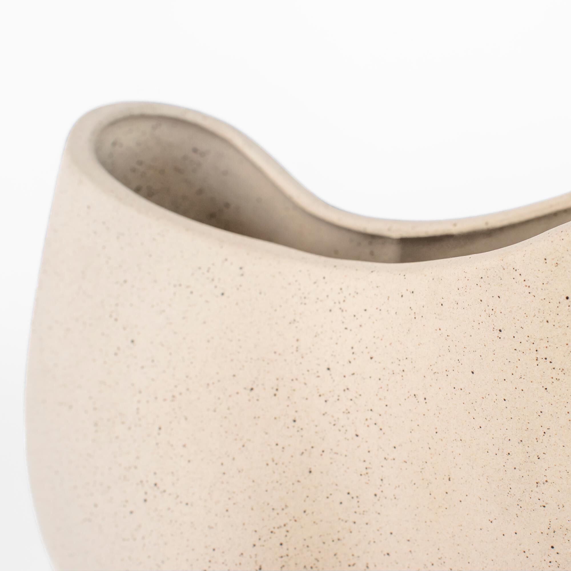 Shown in Grainy White finish