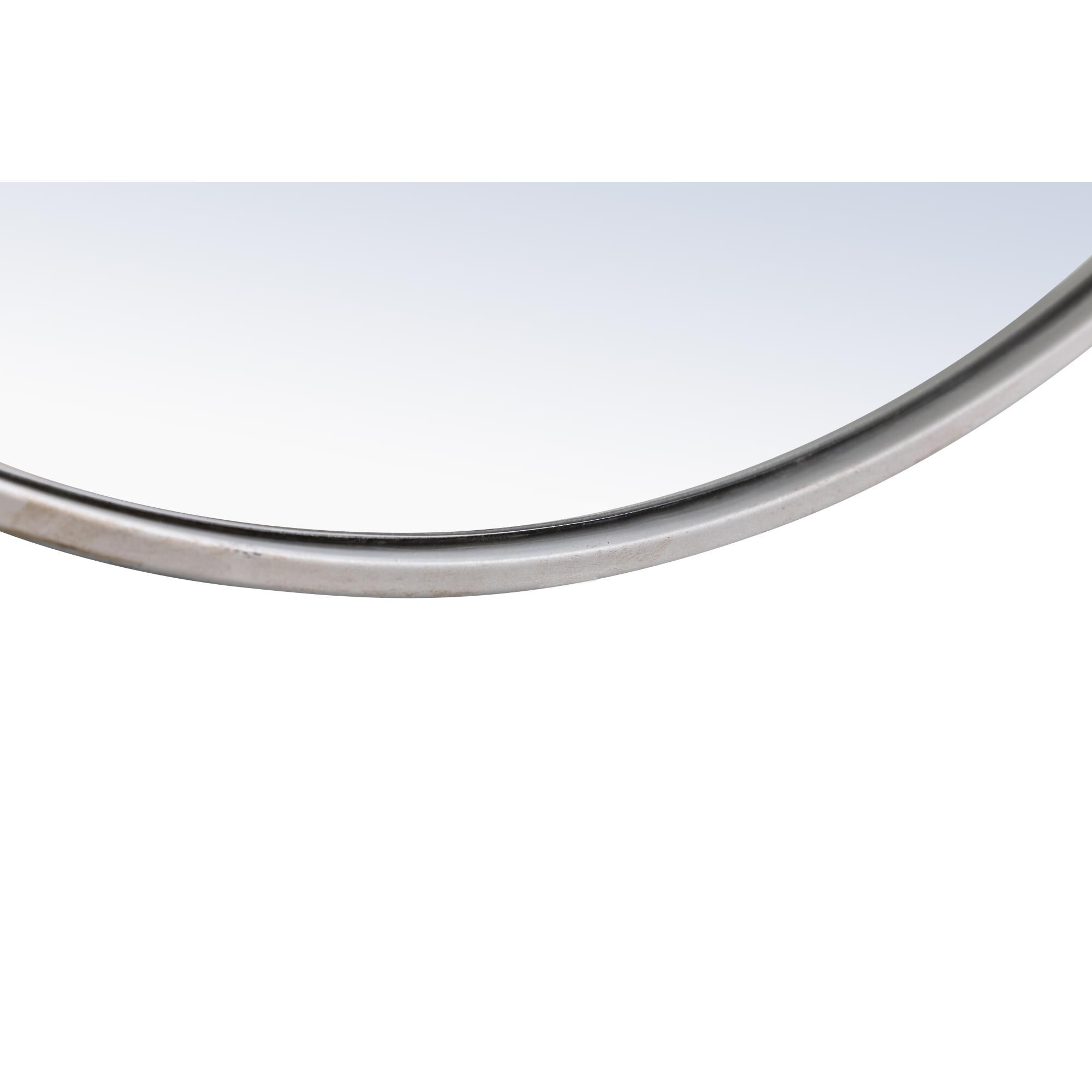 Shown in Silver finish and Clear Mirror Beveled glass