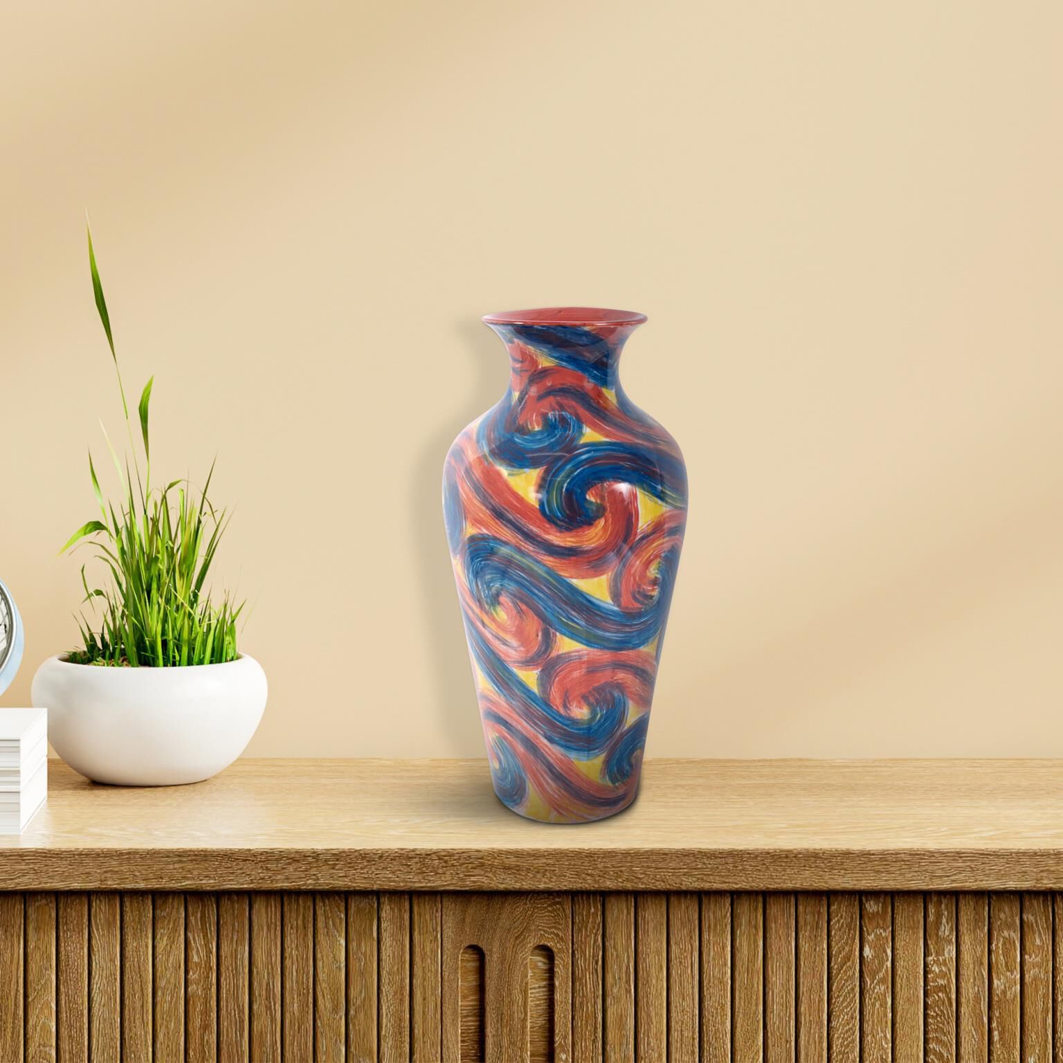 Shown in Glossy finish