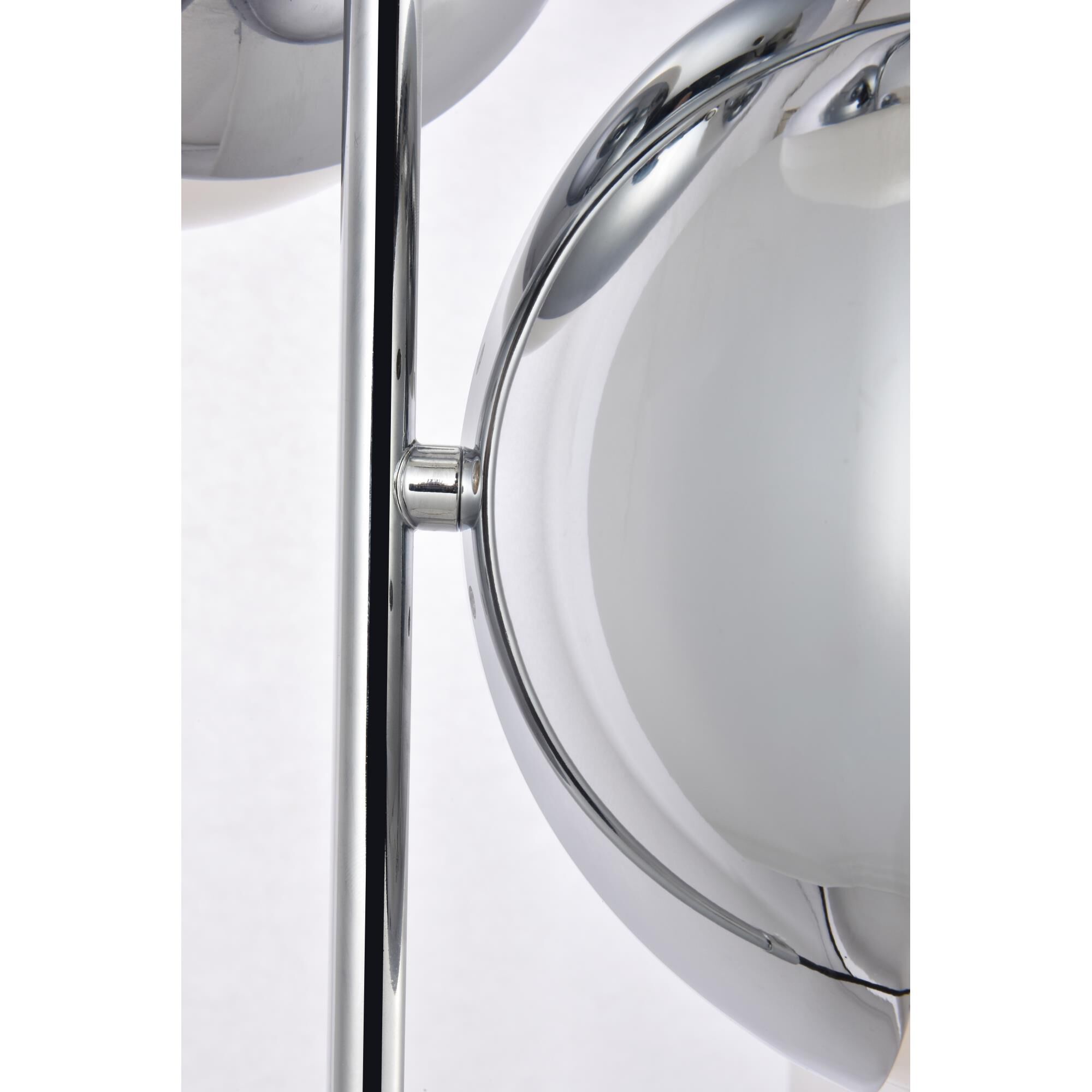 Shown in Chrome finish and Frosted White  glass