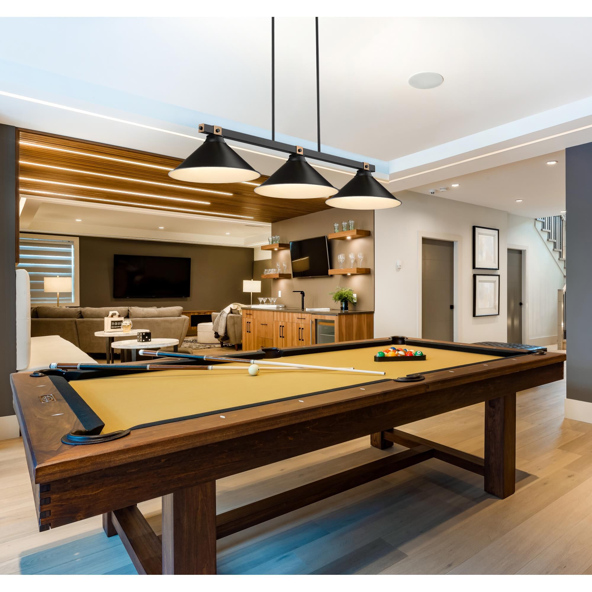 Shown in Matte Black + Rubbed Brass finish and Matte Black glass and Matte Black shade