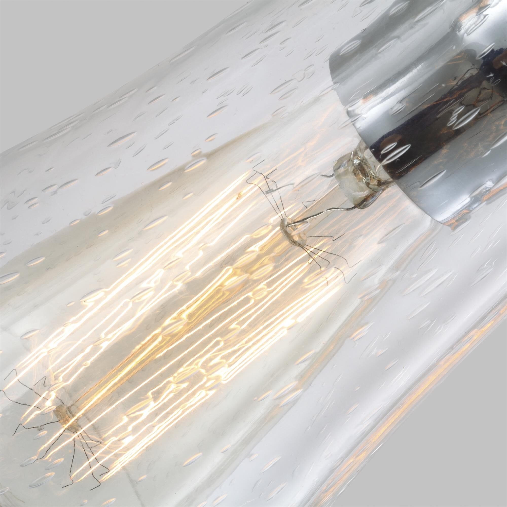 Shown in Chrome finish and Clear Seeded glass