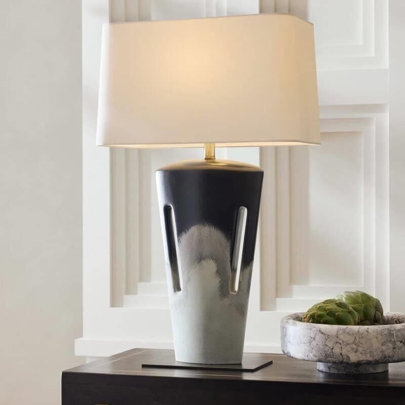 Shown in Shoreline Reactive finish