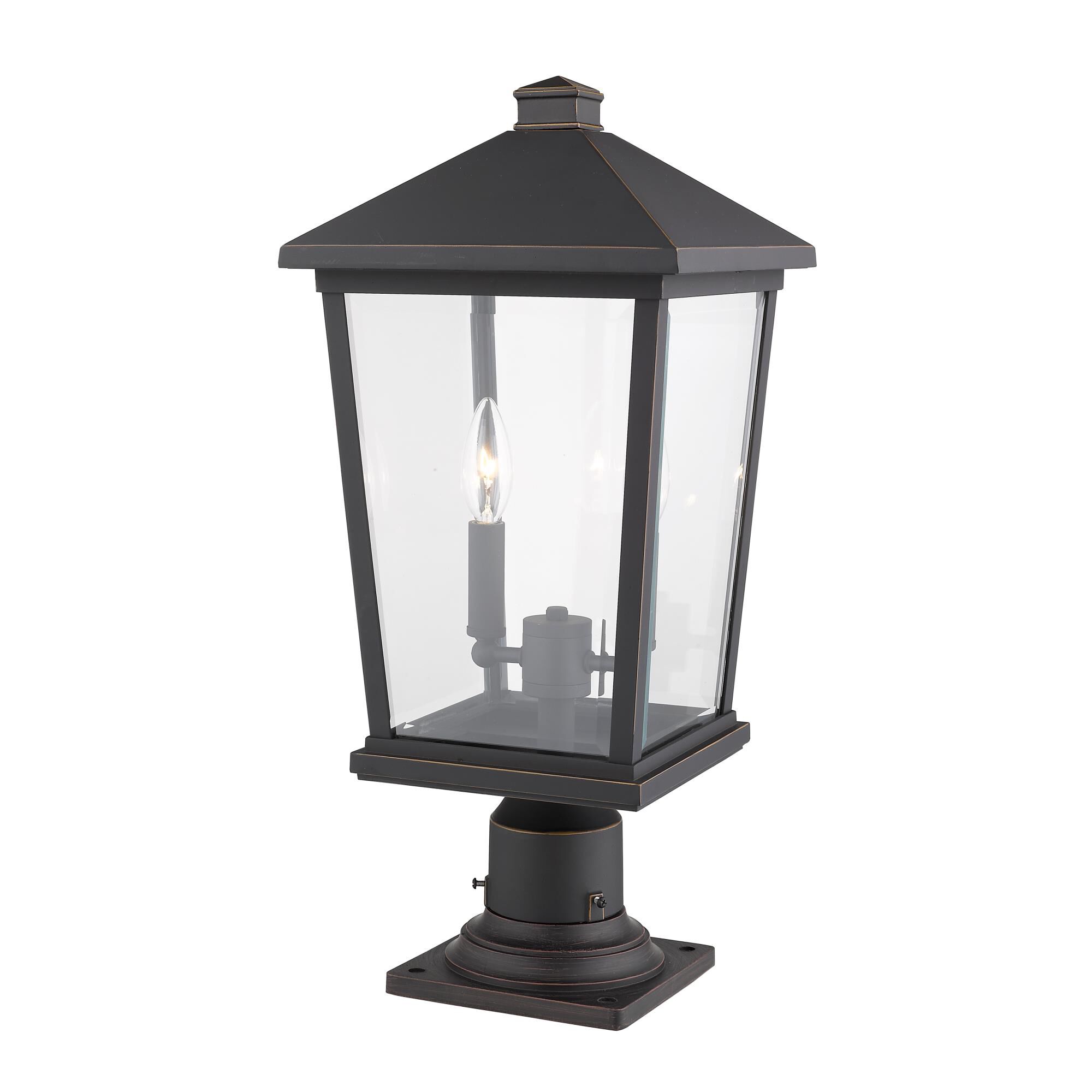 Shown in Oil Rubbed Bronze finish and Glass shade