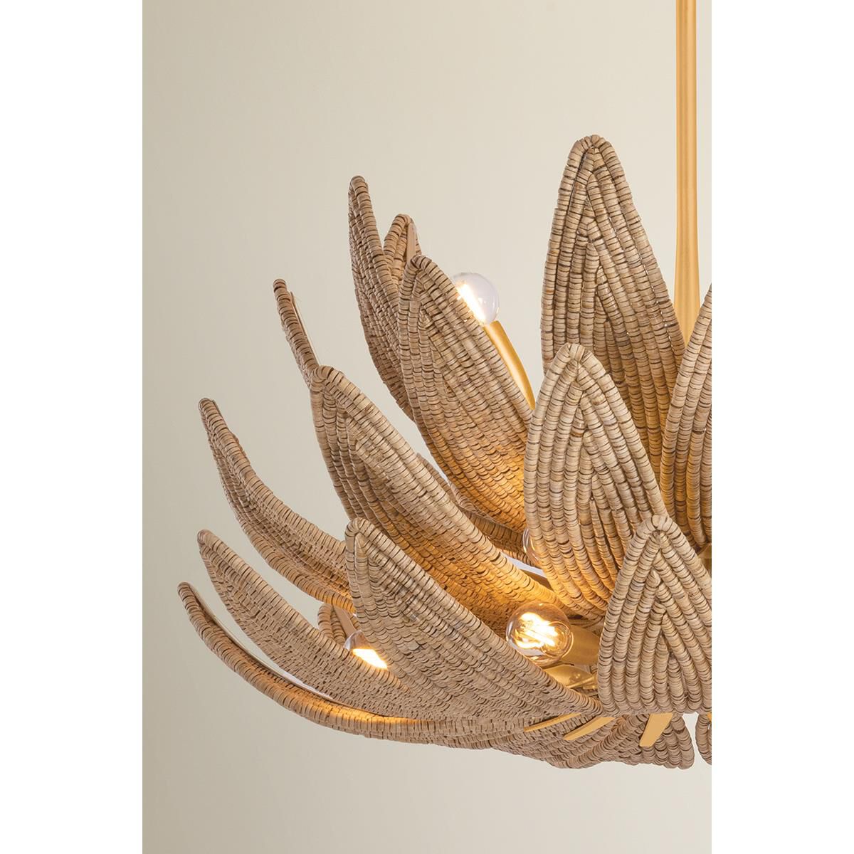 Shown in Vintage Gold Leaf finish and Coco Beads shade