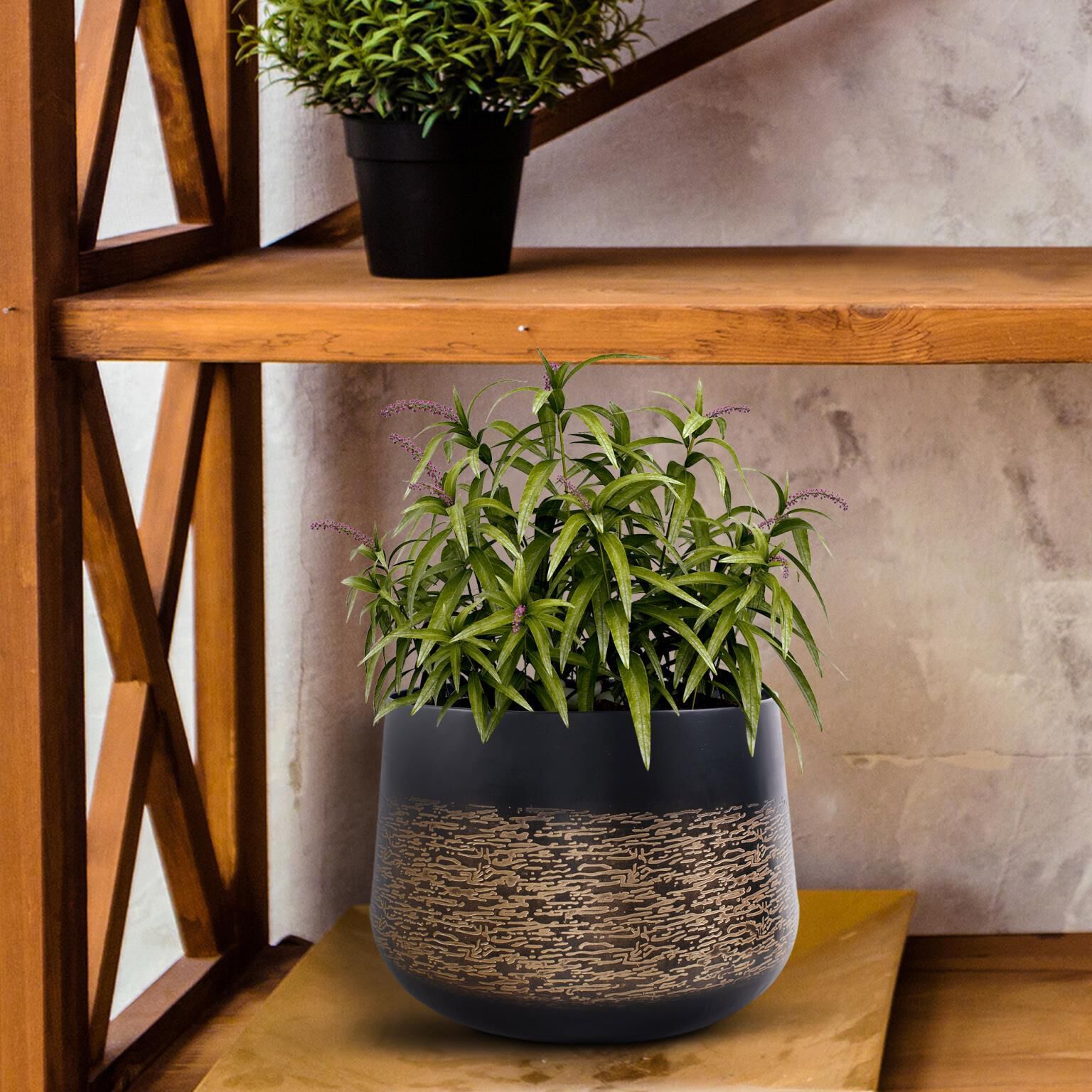 Shown in Textured finish